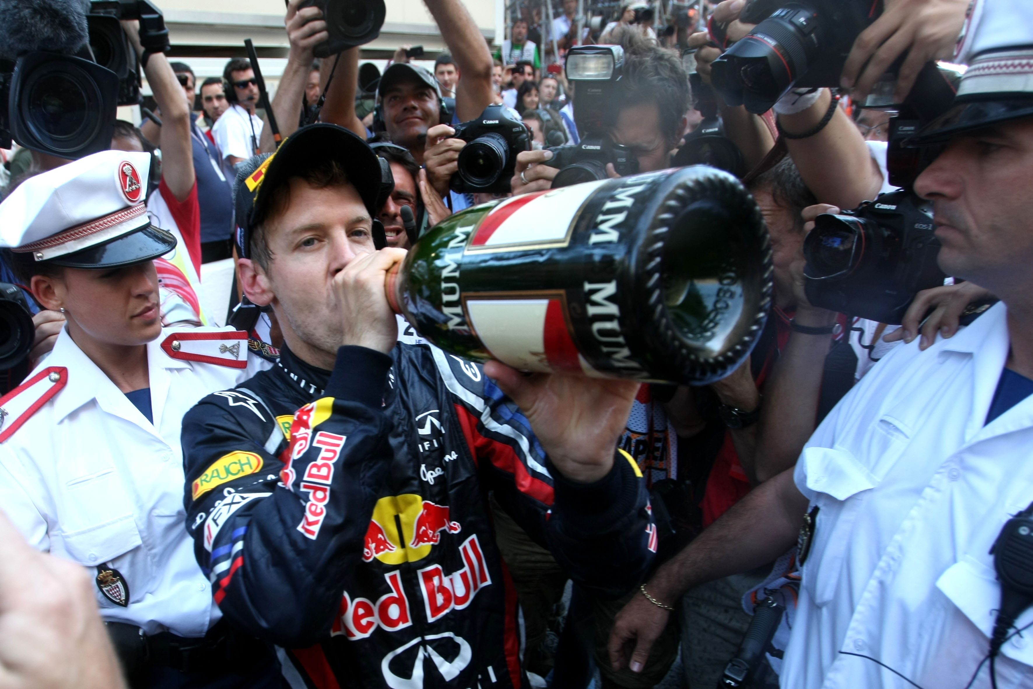 Vettel extreem blij met zege