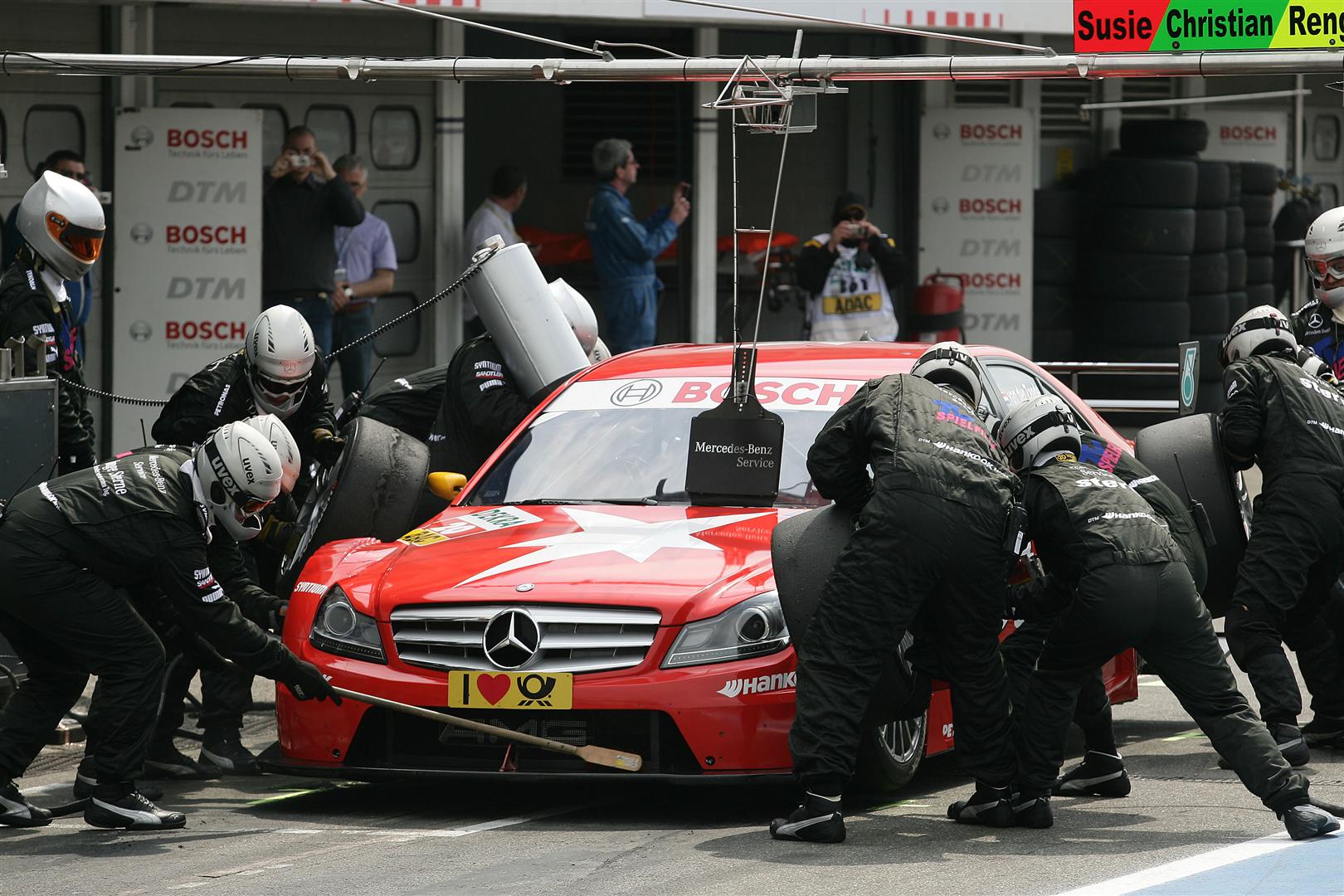 Van der Zande valt uit bij DTM-debuut