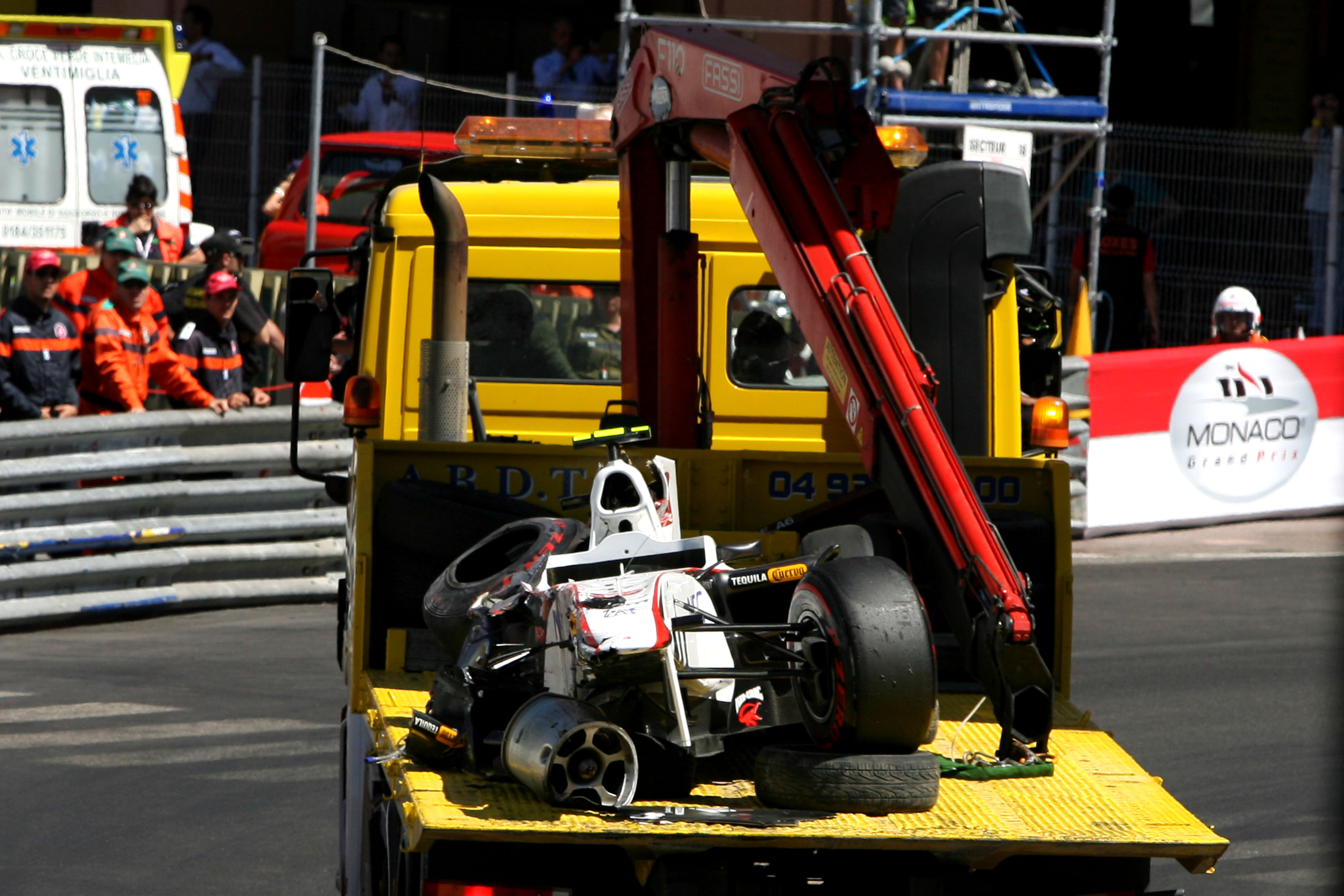 FIA wil uitloopzone chicane Monaco vergroten