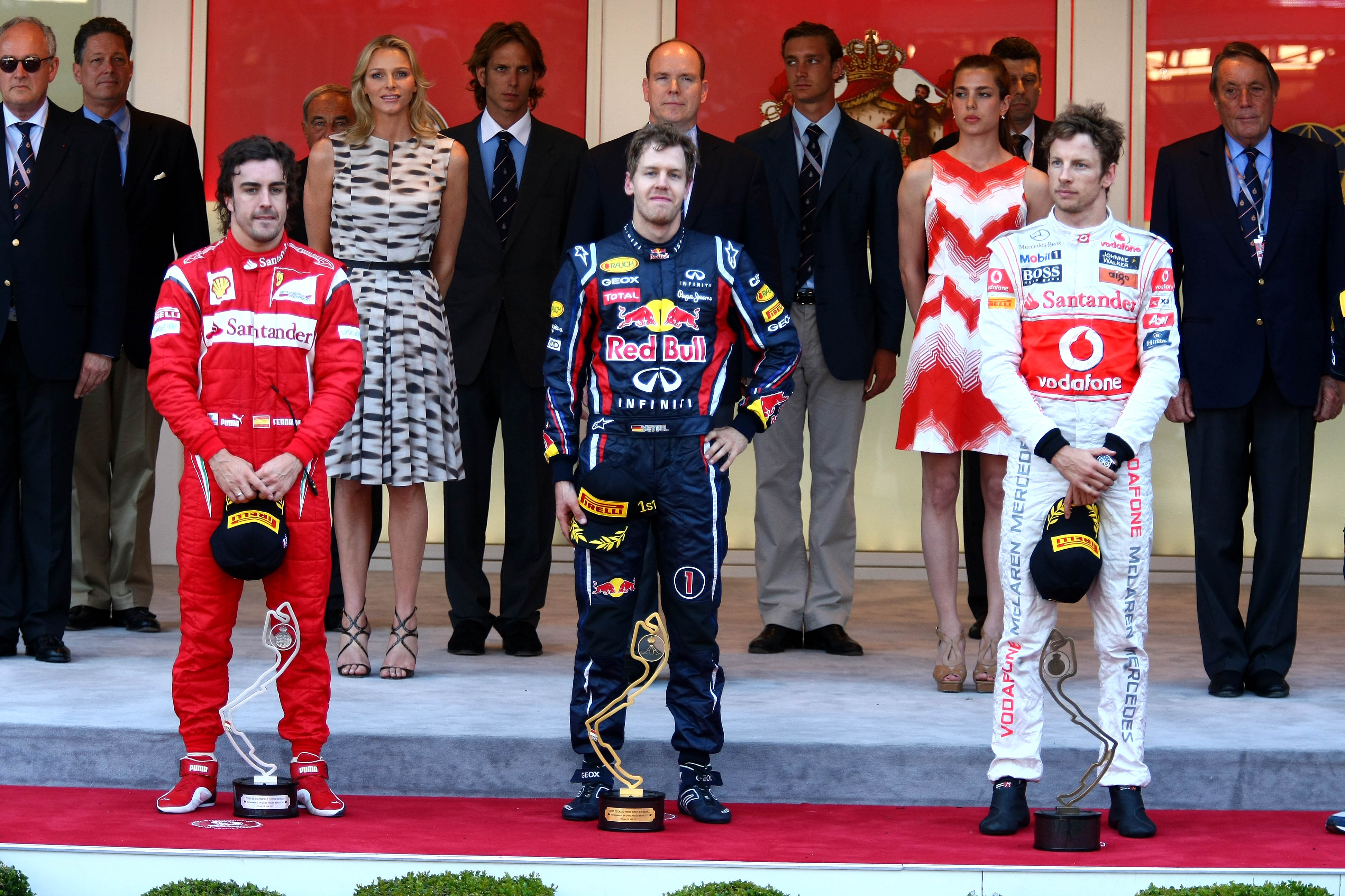 Race: Vettel pakt de winst in Monaco