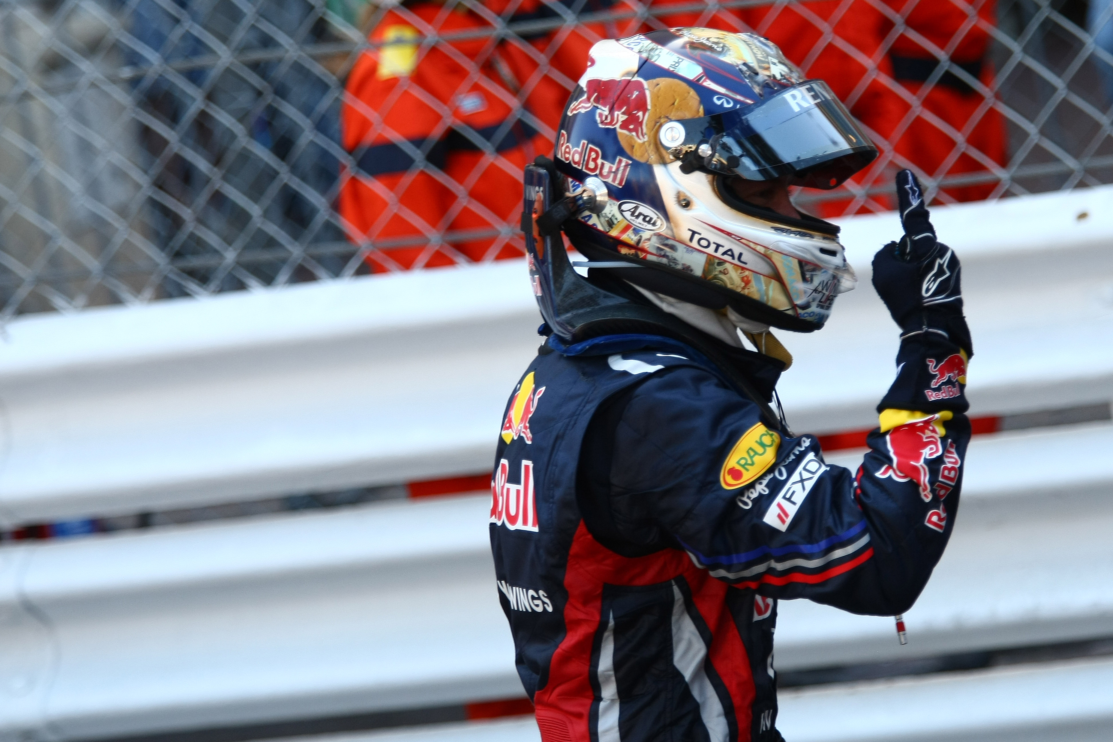 Marko: ‘Vettels prestaties zijn ongelofelijk’