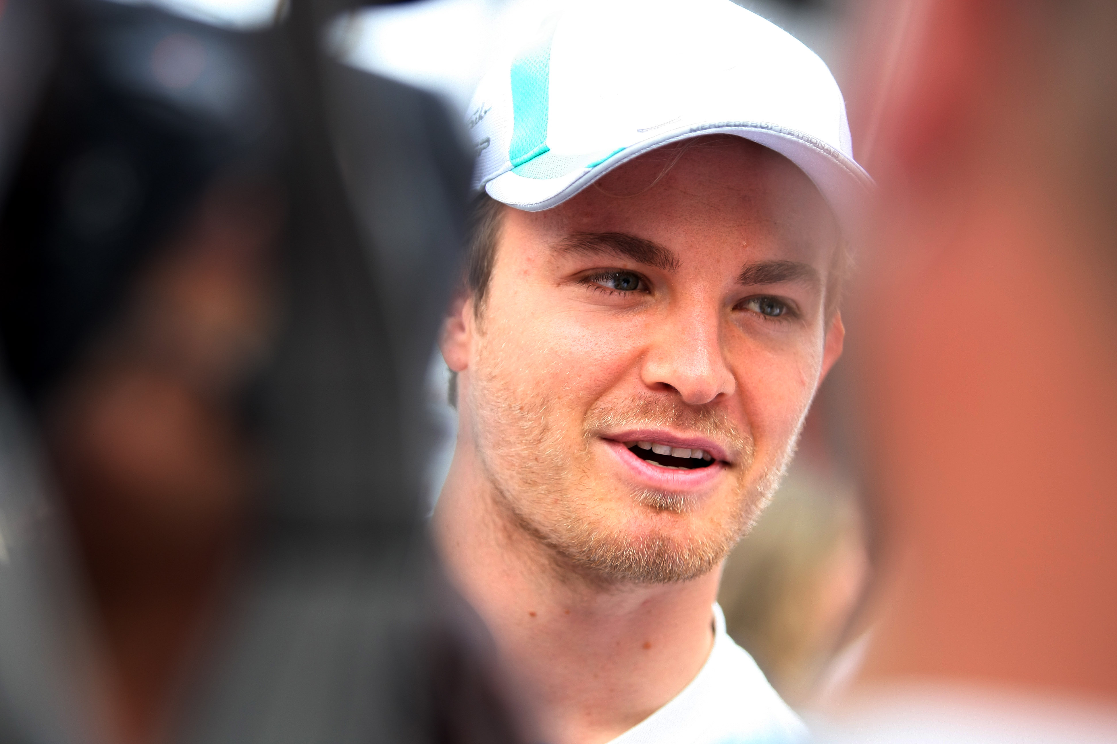 ‘Mercedes biedt Rosberg contractverlenging aan’
