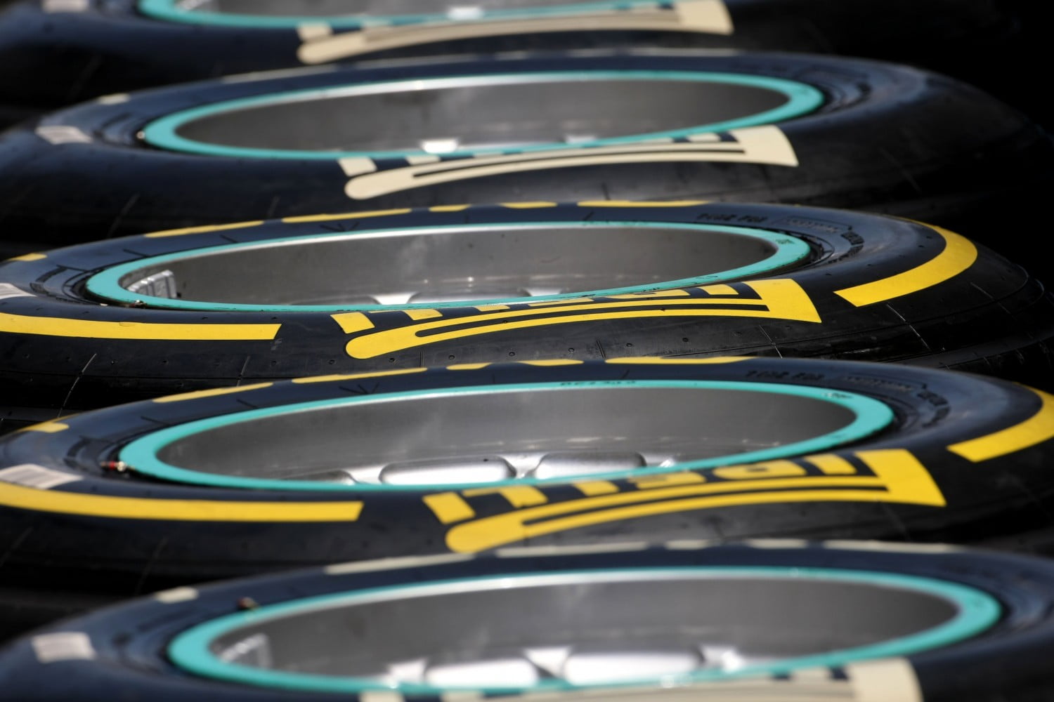 Zachte en harde Pirelli’s in Silverstone