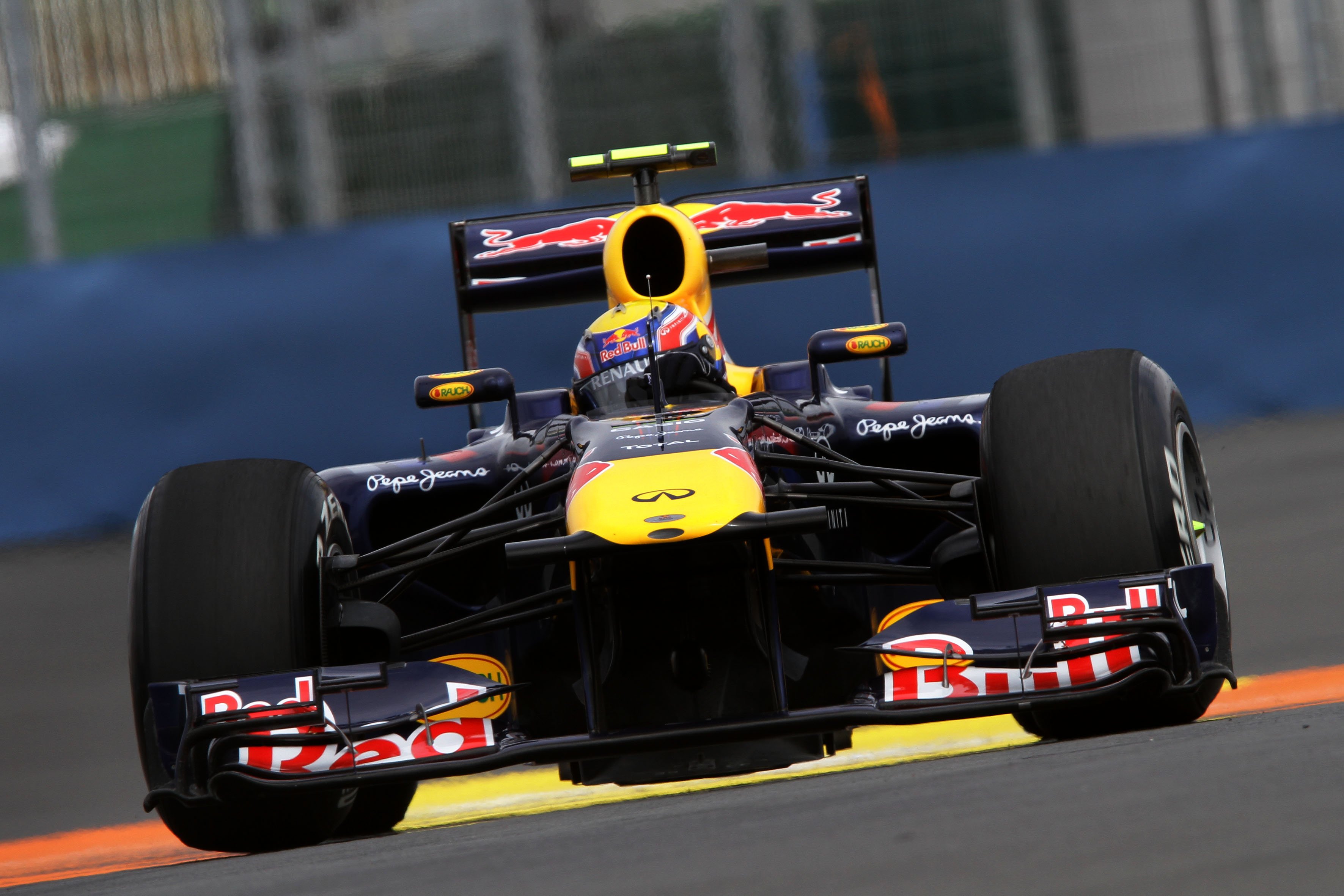 VT1: Webber domineert