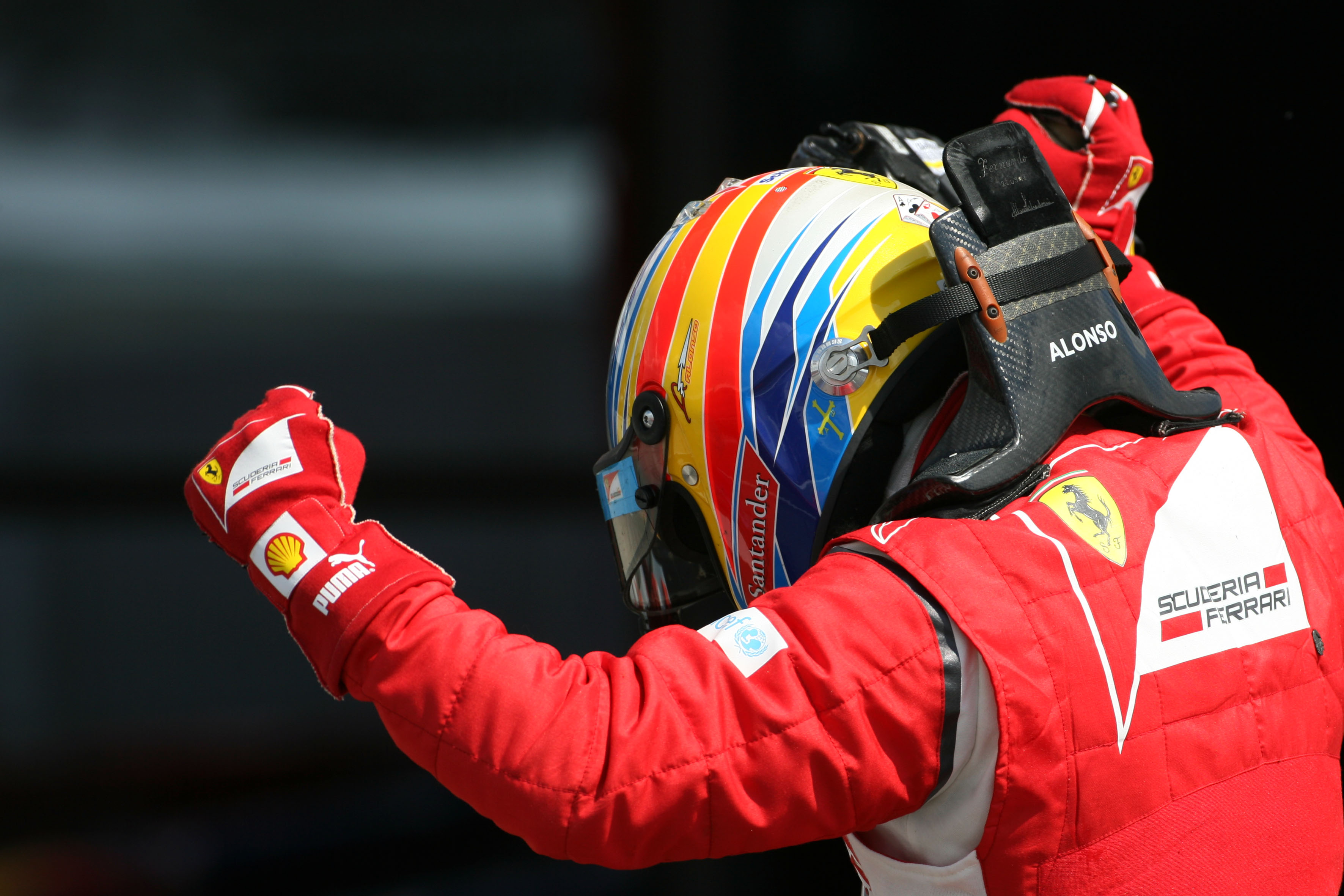 Race: Alonso zorgt voor ommekeer bij Ferrari
