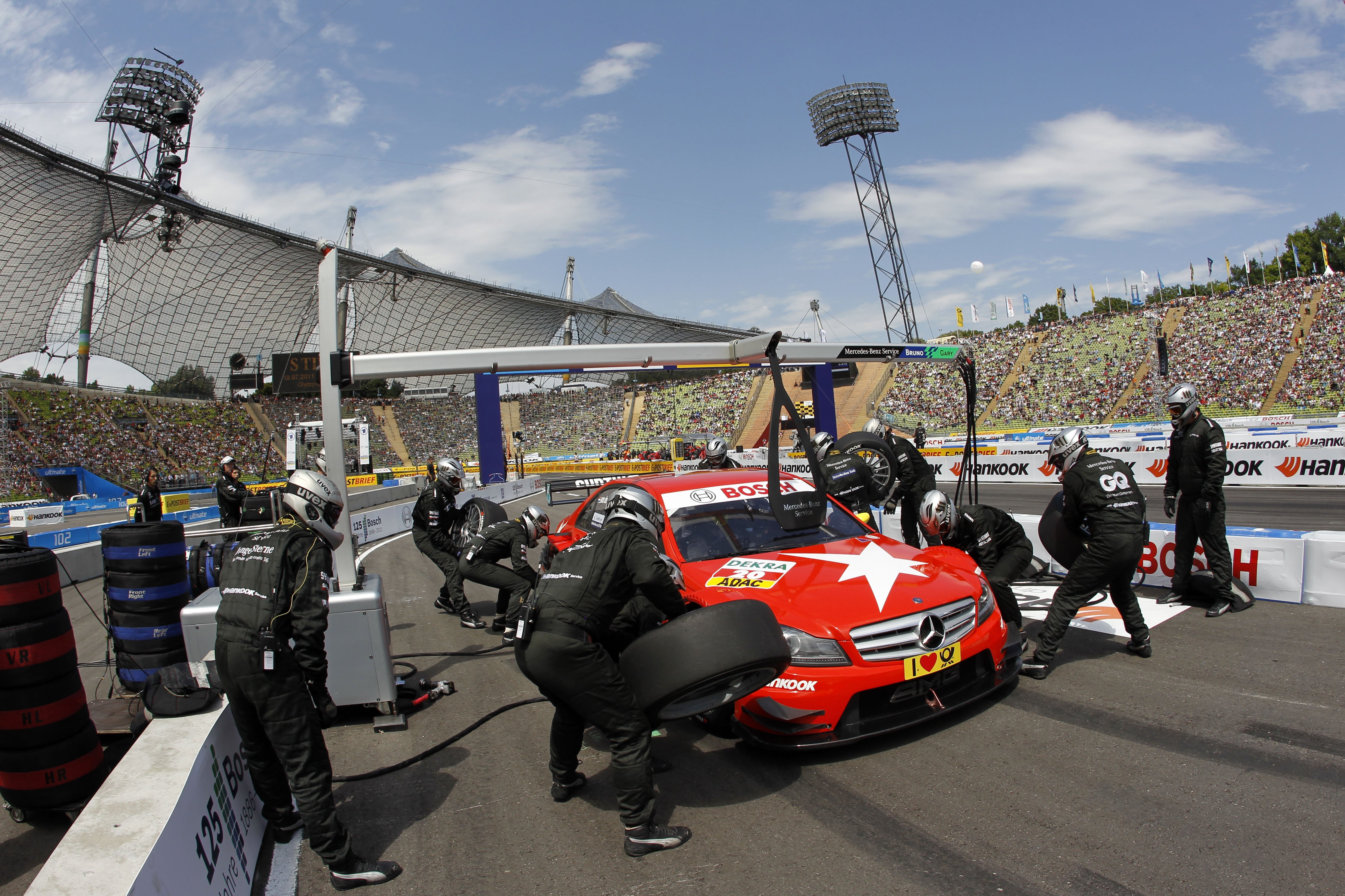 DTM: Van der Zande sterk in stadionrace