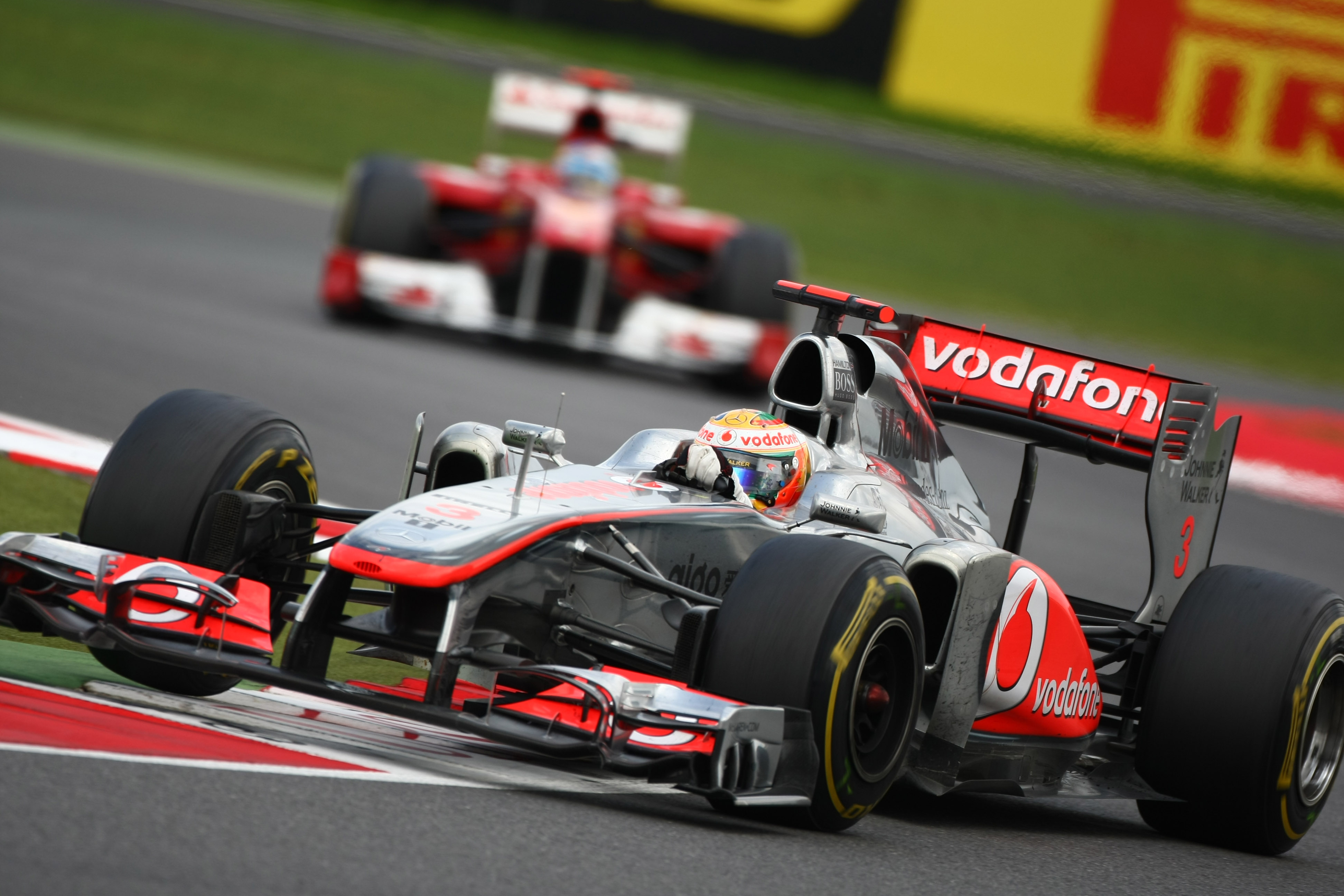 Race: Hamilton verslaat Alonso en Webber