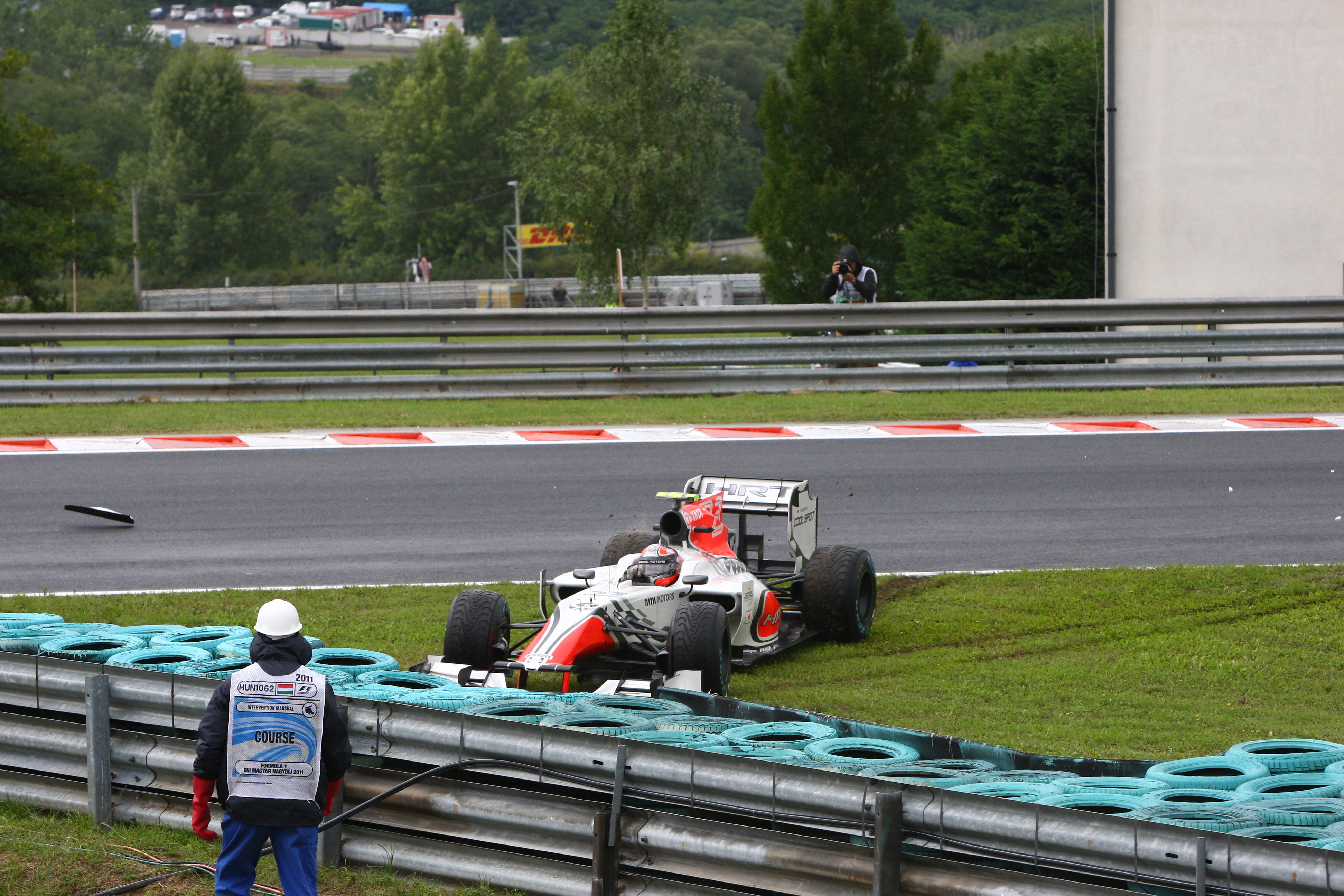 Liuzzi worstelt de hele race met zijn auto