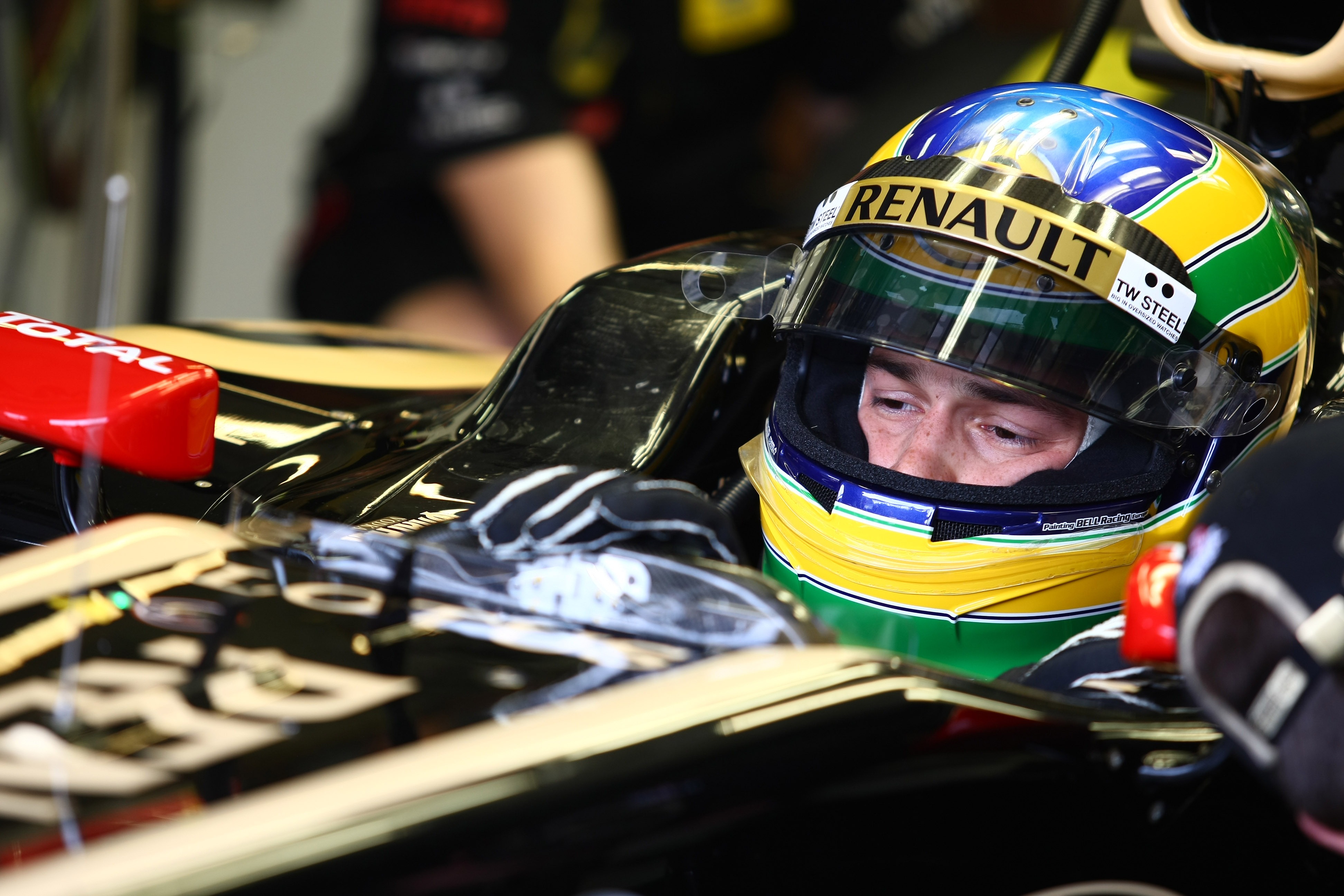 Senna geniet van tijdelijke terugkeer
