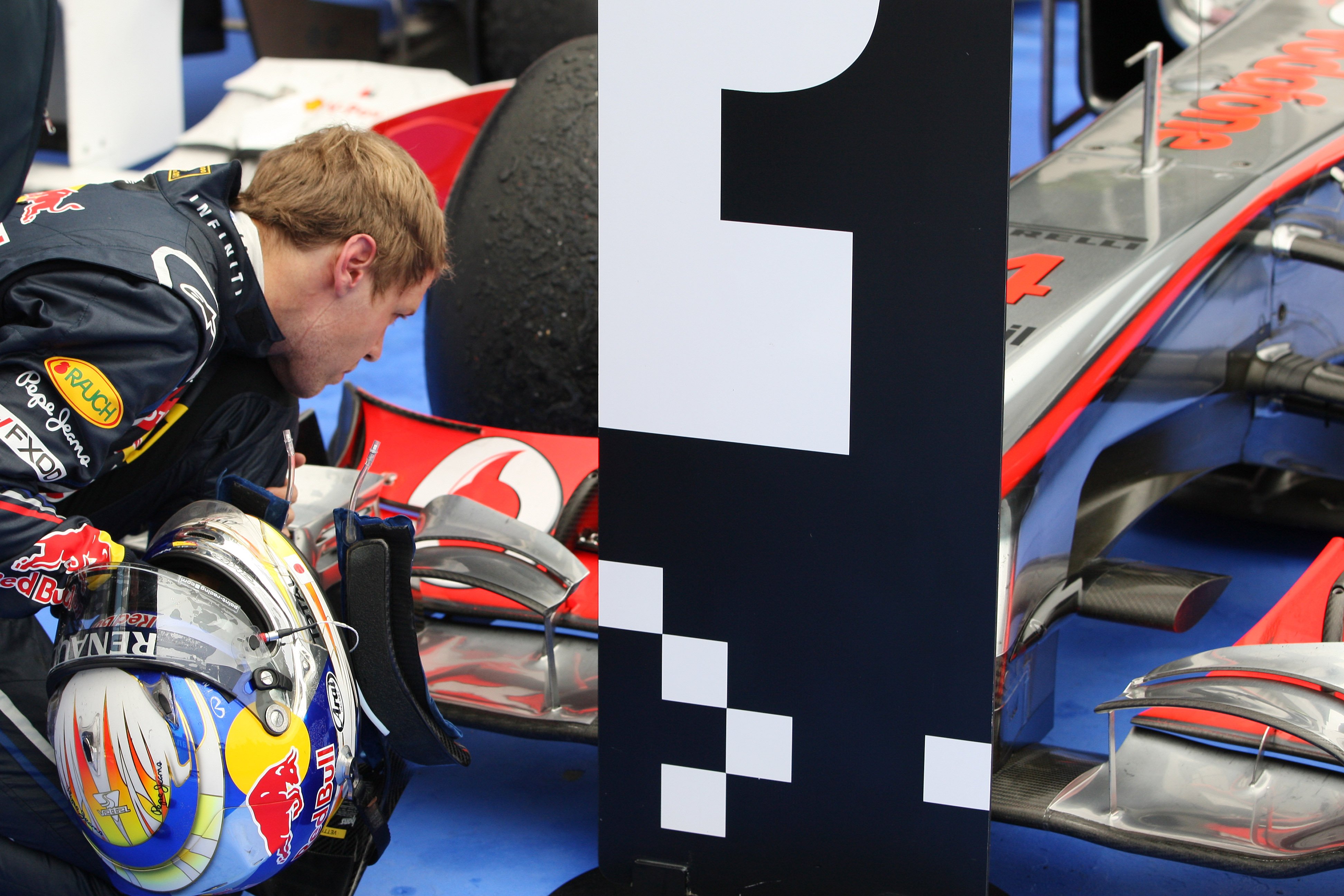 Vettel vergroot voorsprong met tweede plaats