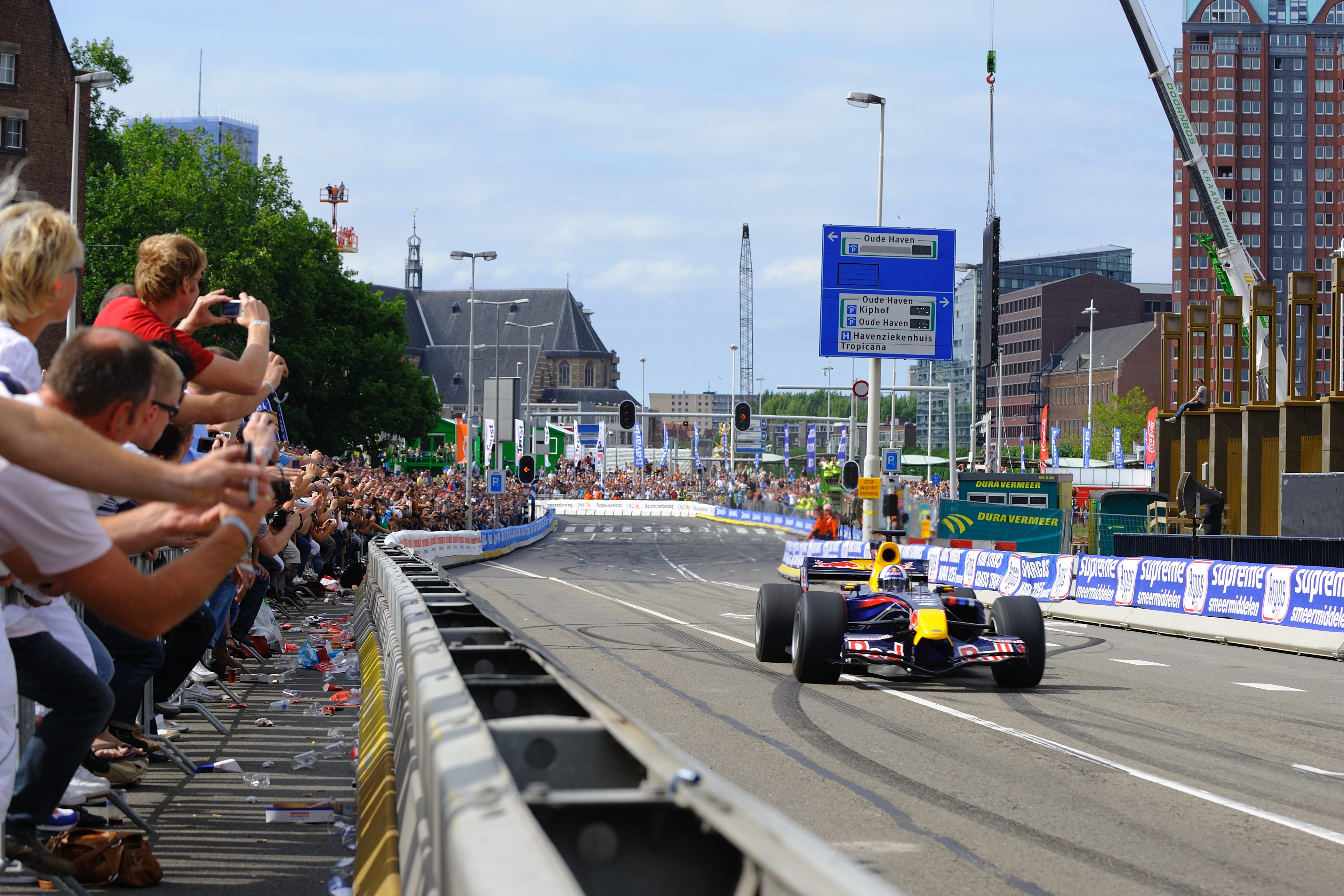 Bird vervangt Davidson tijdens Bavaria City Racing