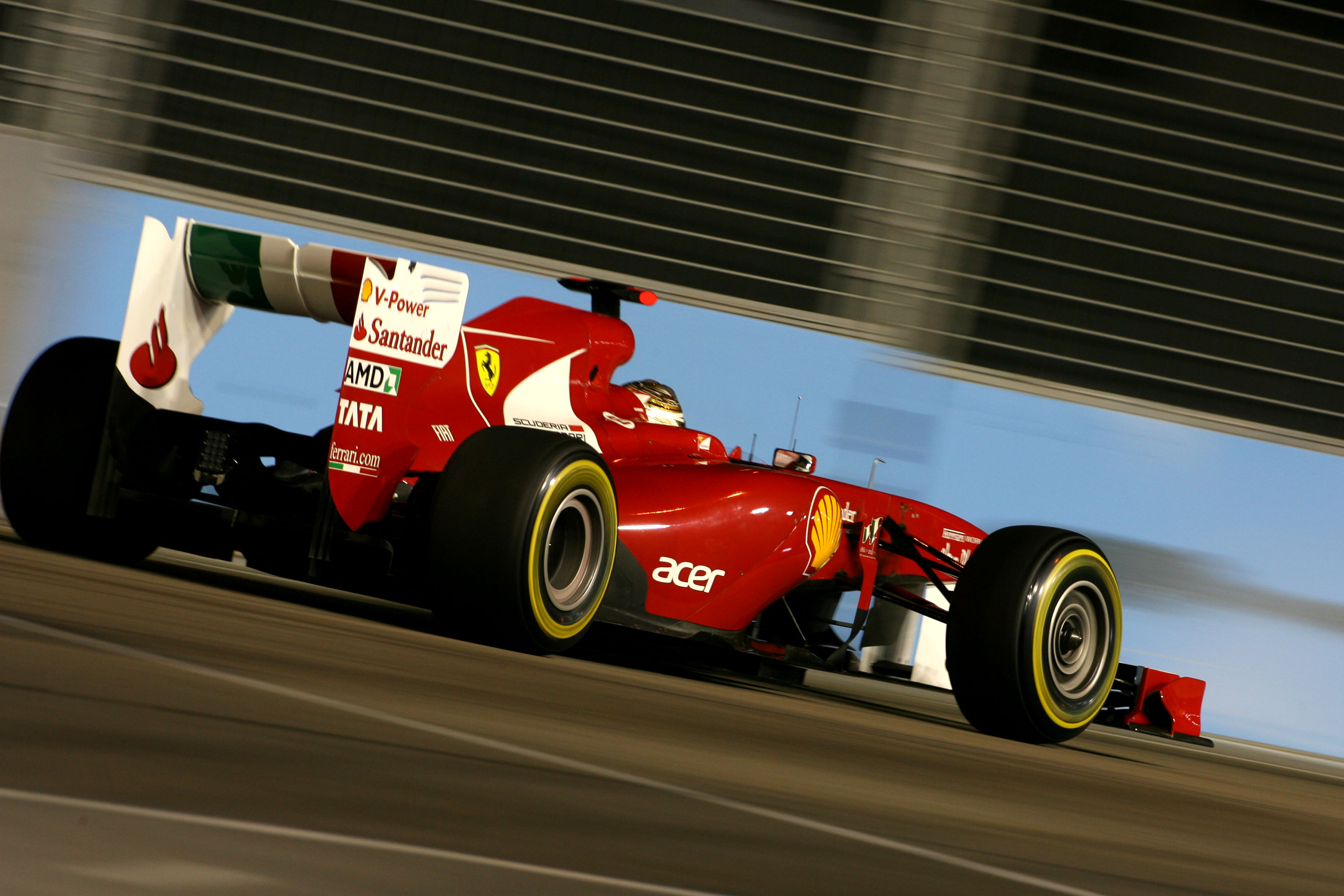 Alonso wil laten zien wat Ferrari waard is