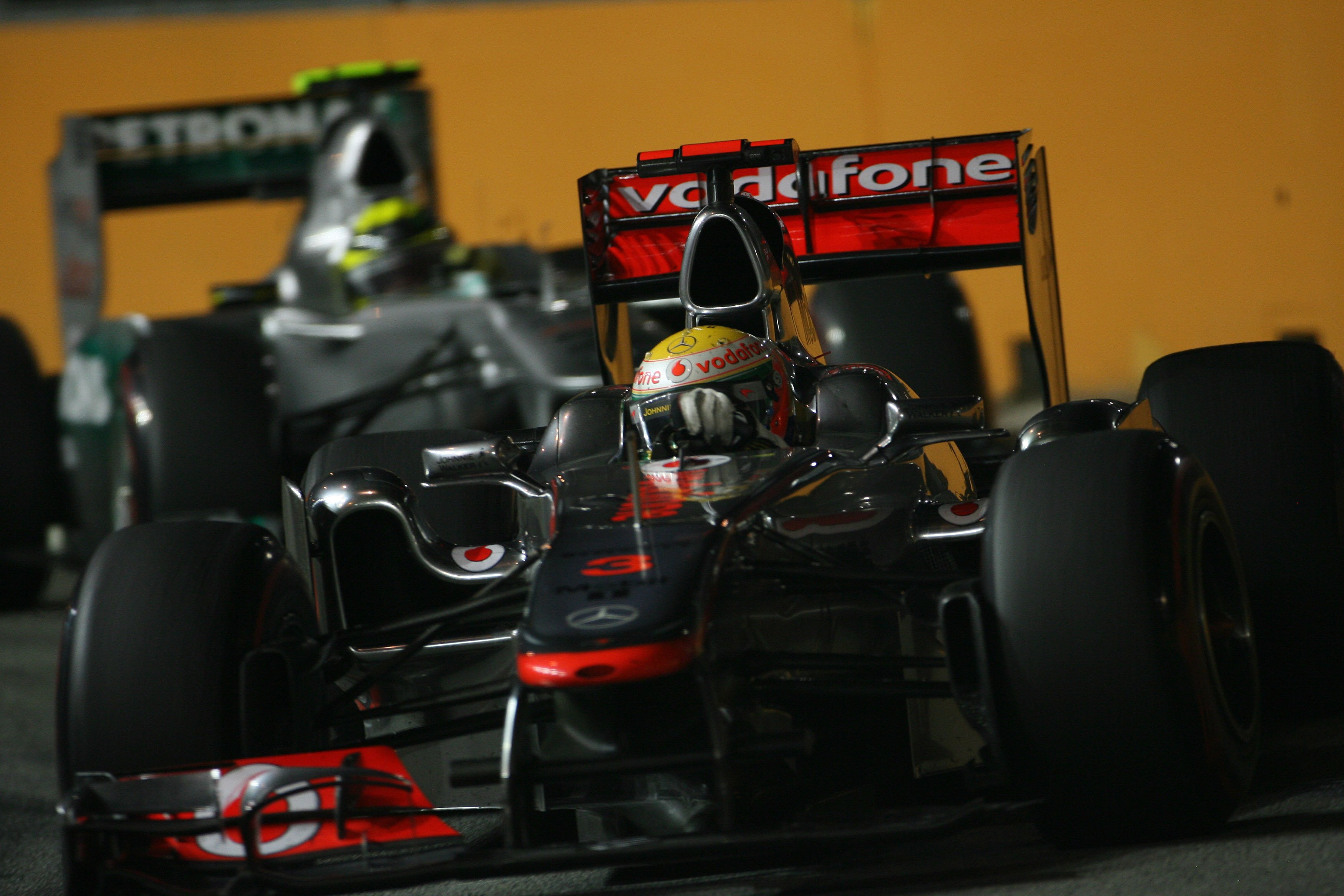 Hamilton laat frustraties achter zich