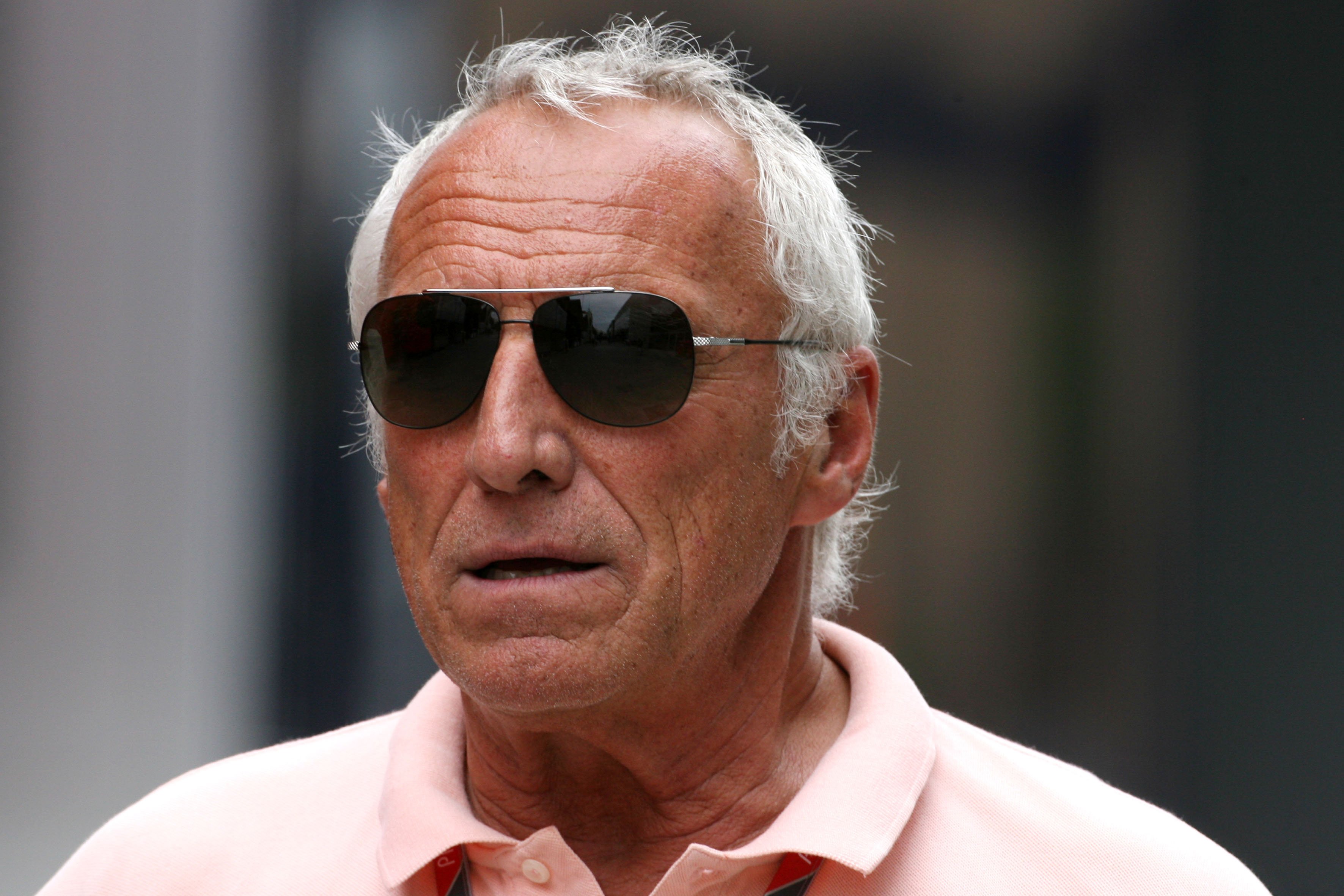 Mateschitz wil Toro Rosso niet verkopen