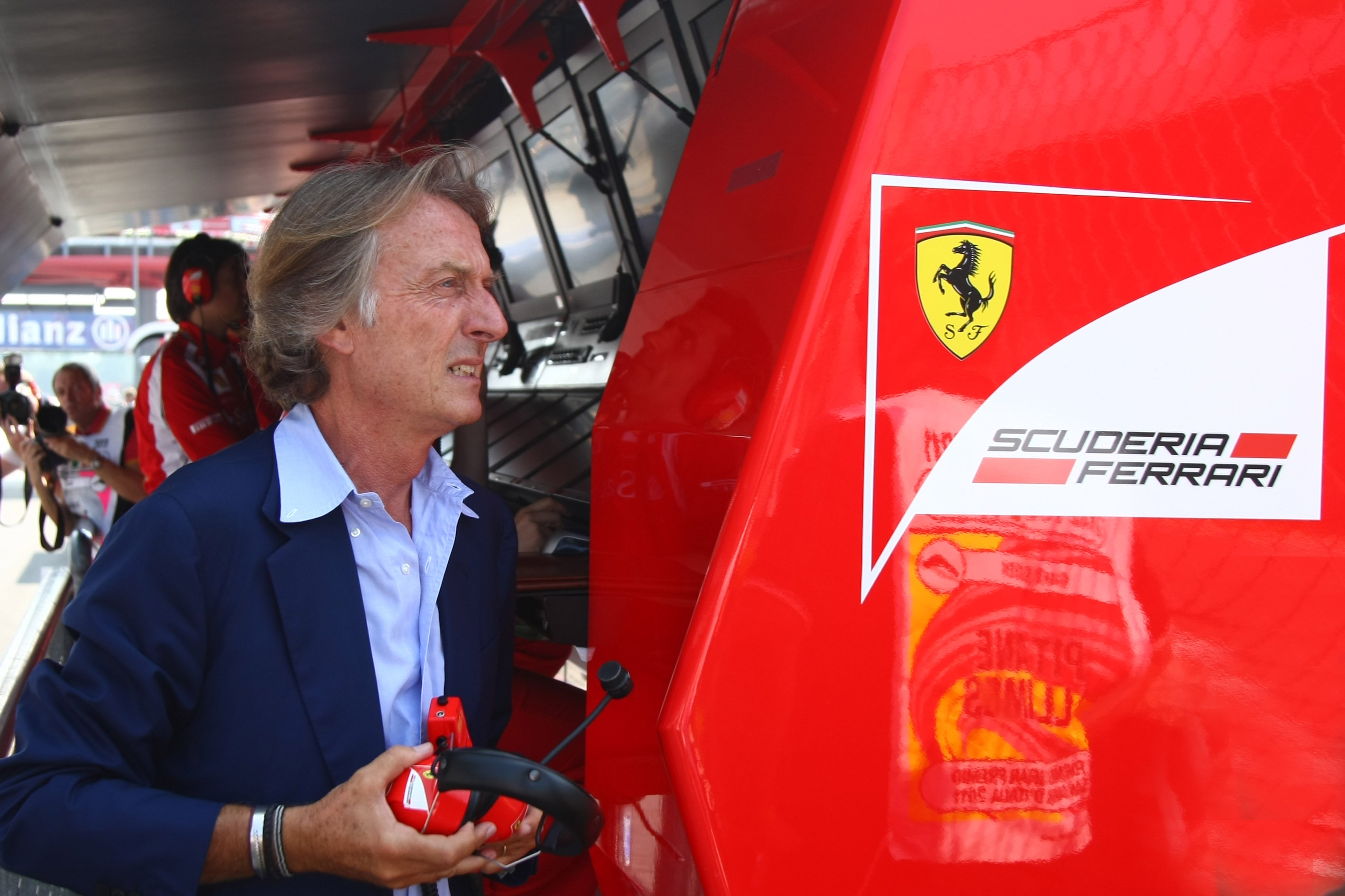 Di Montezemolo haalt stokpaardjes weer van stal