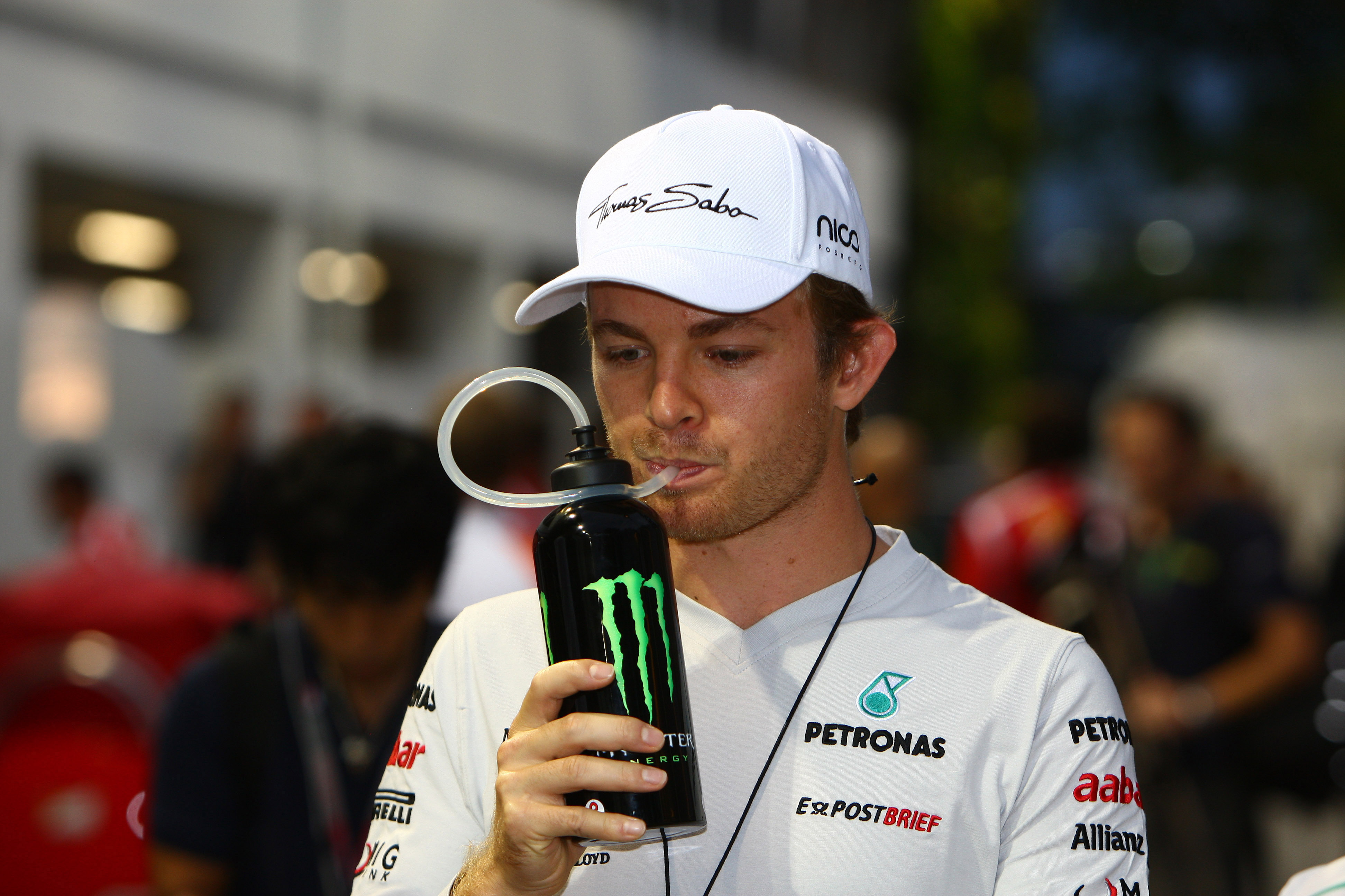 Rosberg hoopt op meer actie op Suzuka