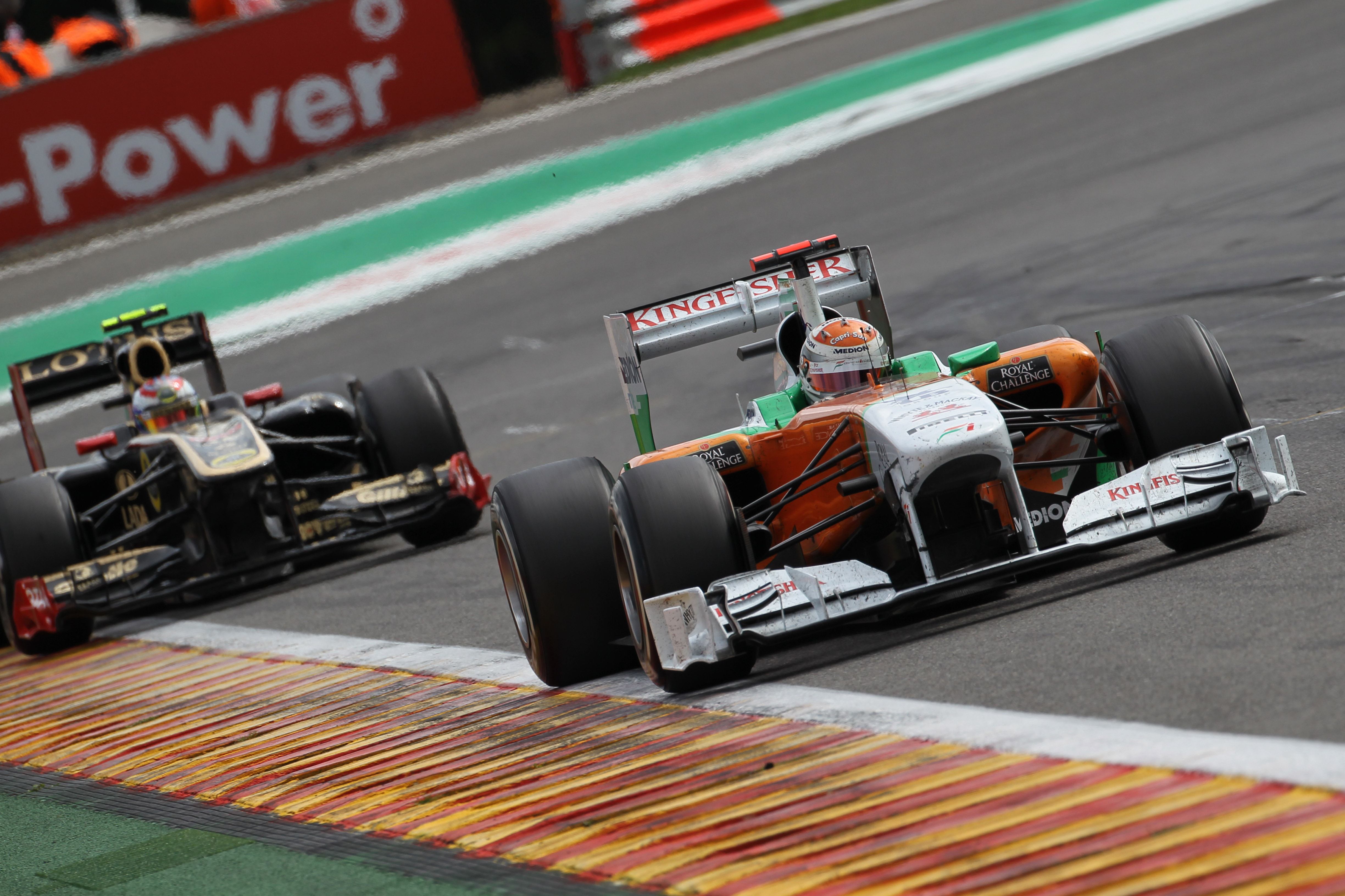 Force India opent de jacht op Renault