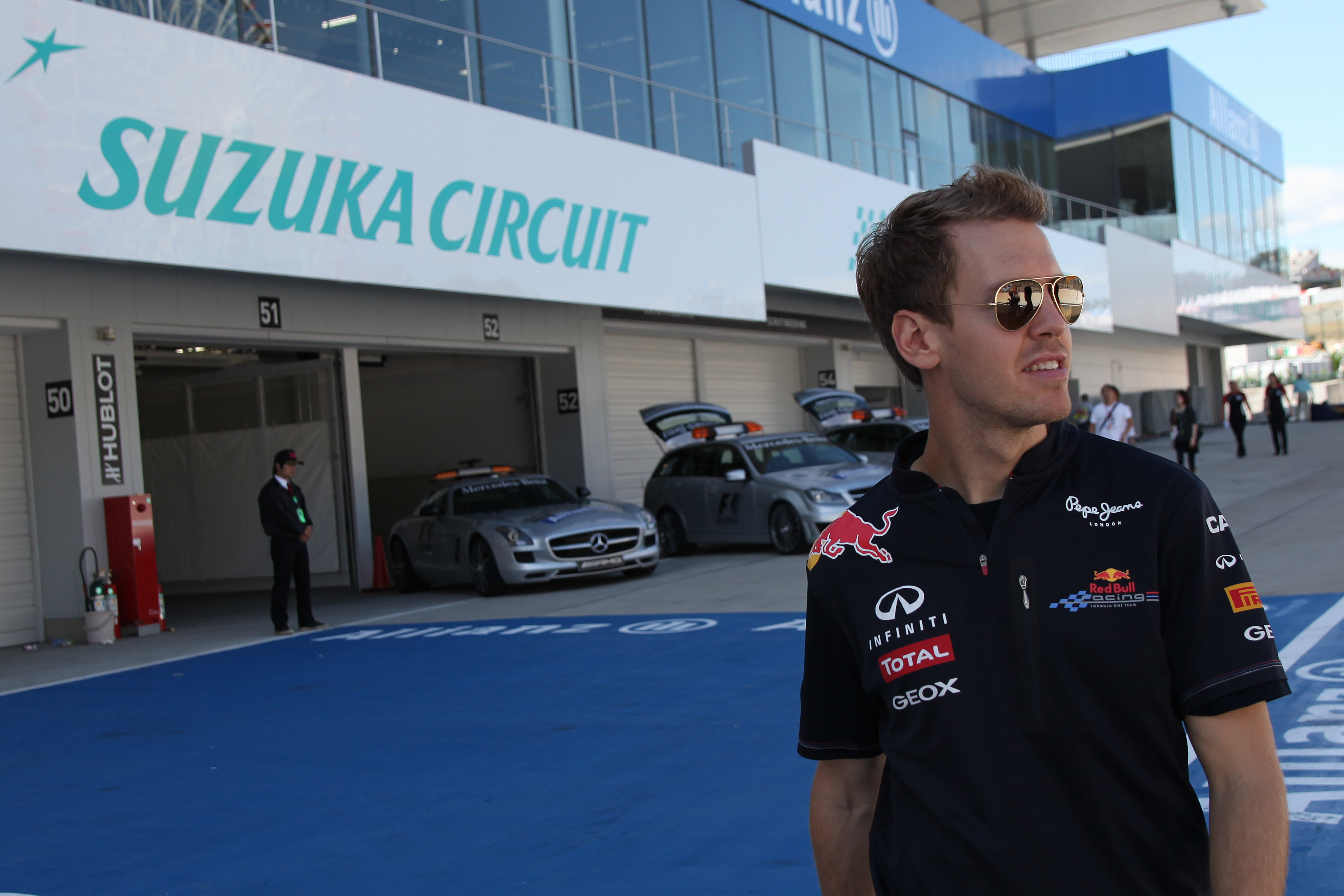 Marko wil Vettel tot en met 2016 bij Red Bull houden