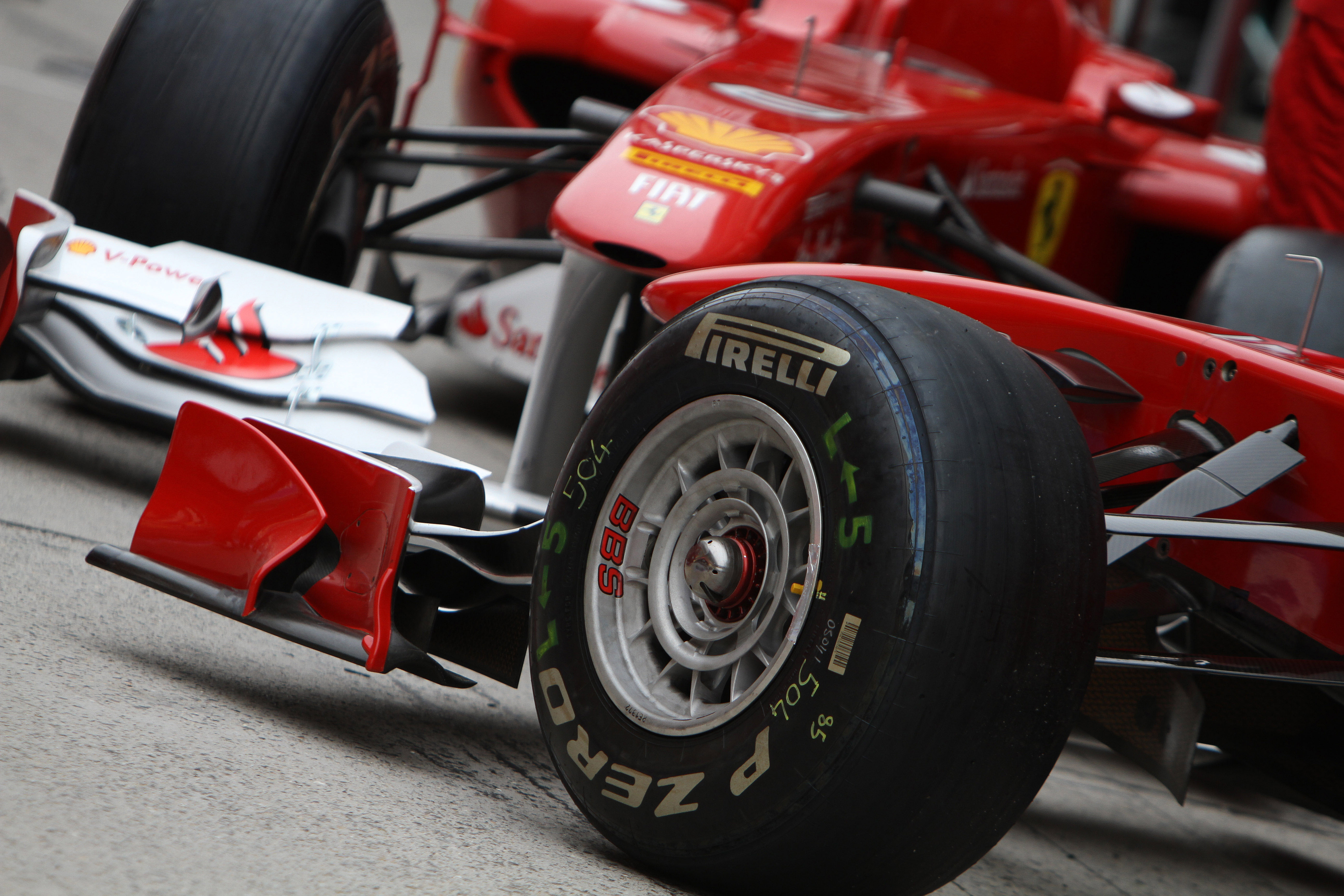 Pirelli: ‘Ferrari gaat blij zijn met onze 2012-banden’