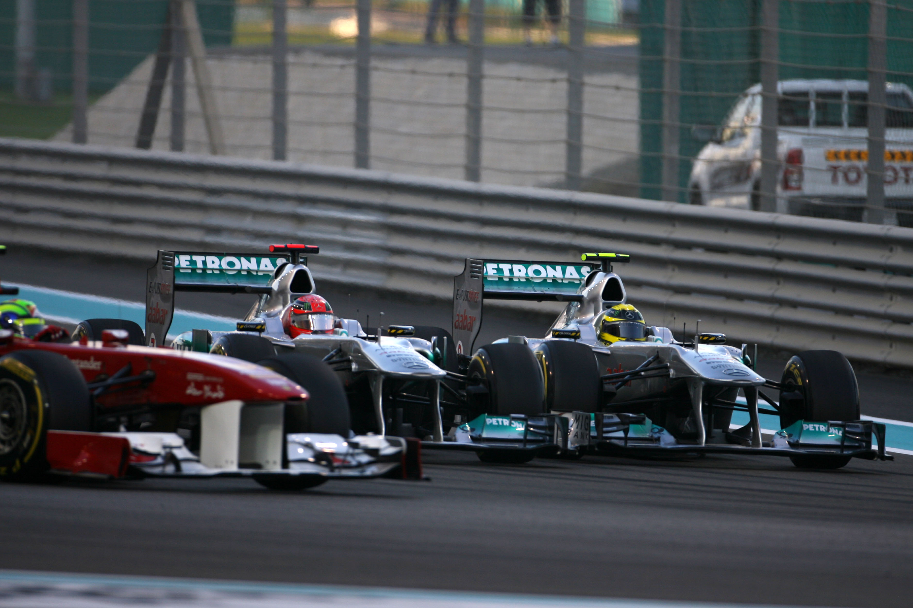 Brawn: ‘Bemoei me niet met duel Rosberg-Schumacher’