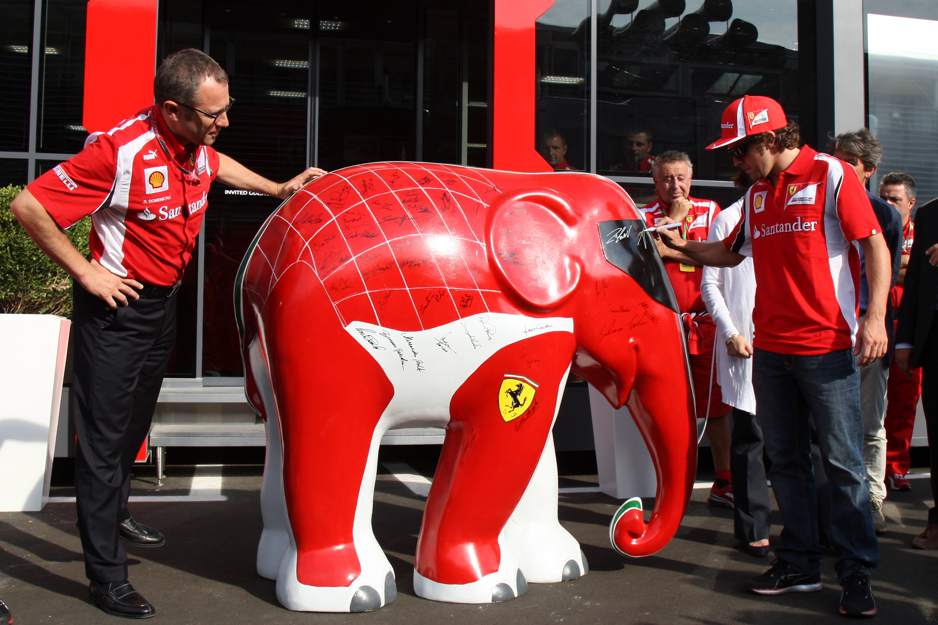 Domenicali: ‘Nieuwe Ferrari is niet bijster mooi’
