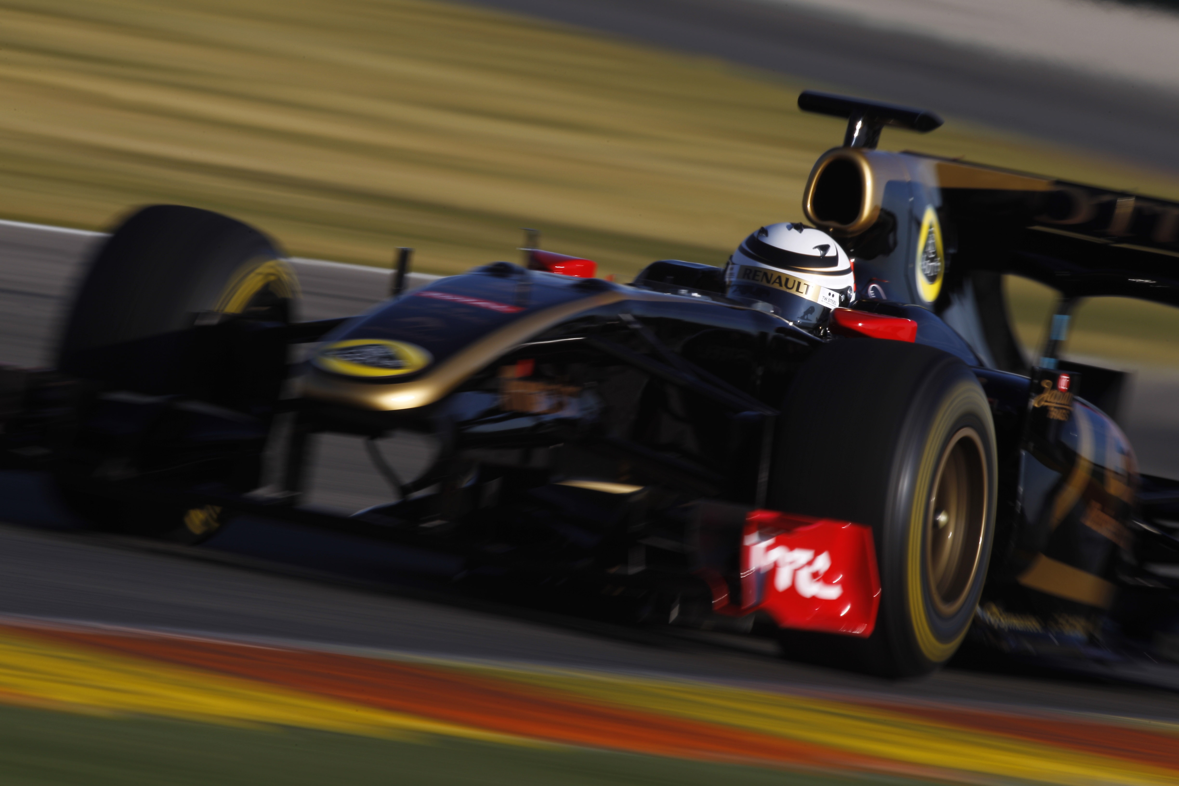 Foto’s: Räikkönens eerste werkdag voor Lotus
