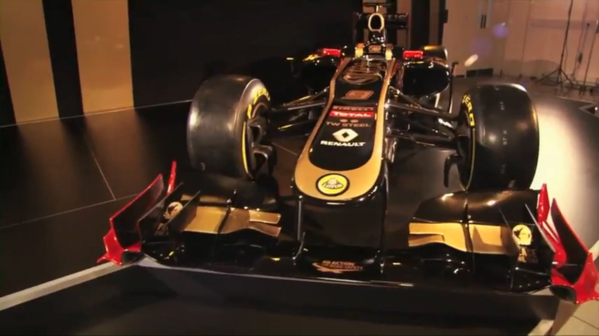 Foto’s: Lotus E20 gepresenteerd in Enstone