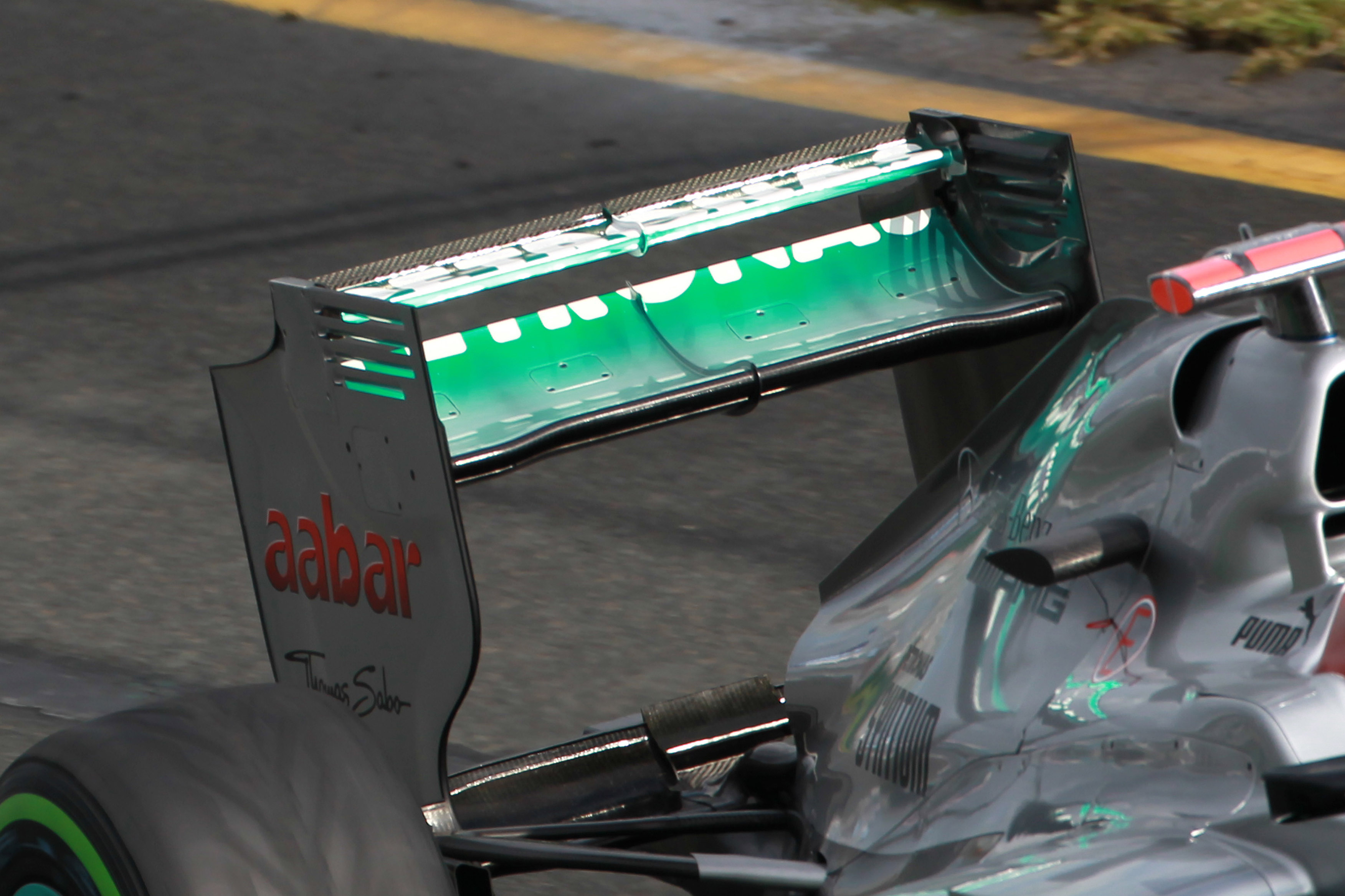 FIA: ‘Vleugels Mercedes zijn legaal’