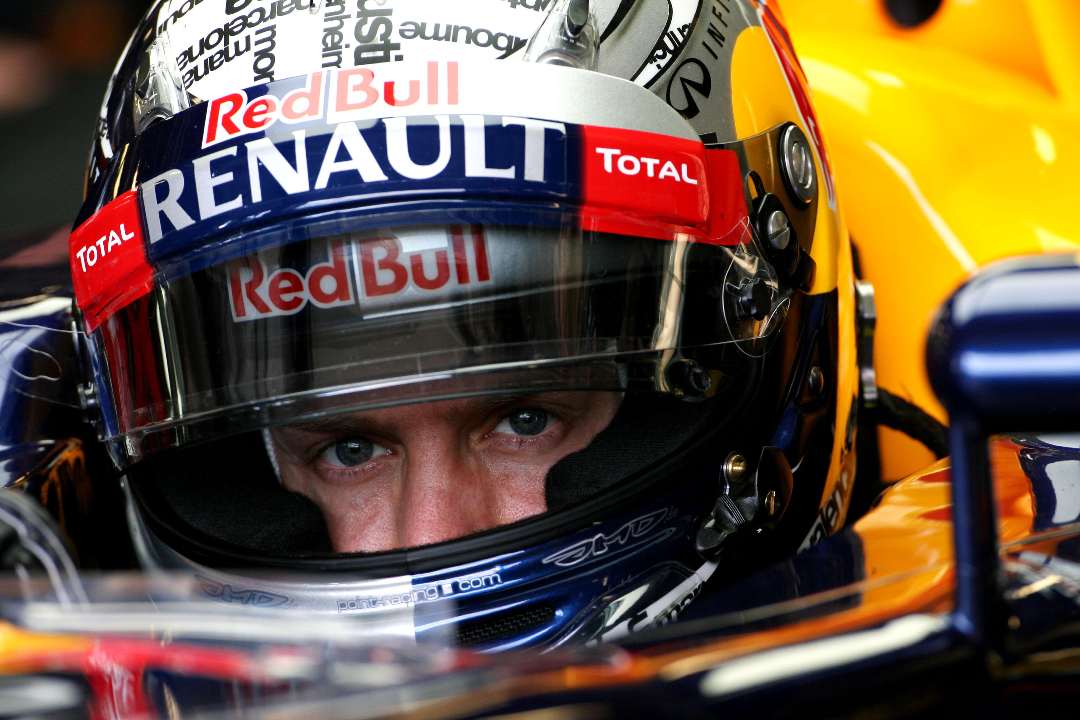 Rommelige eerste dag voor Vettel