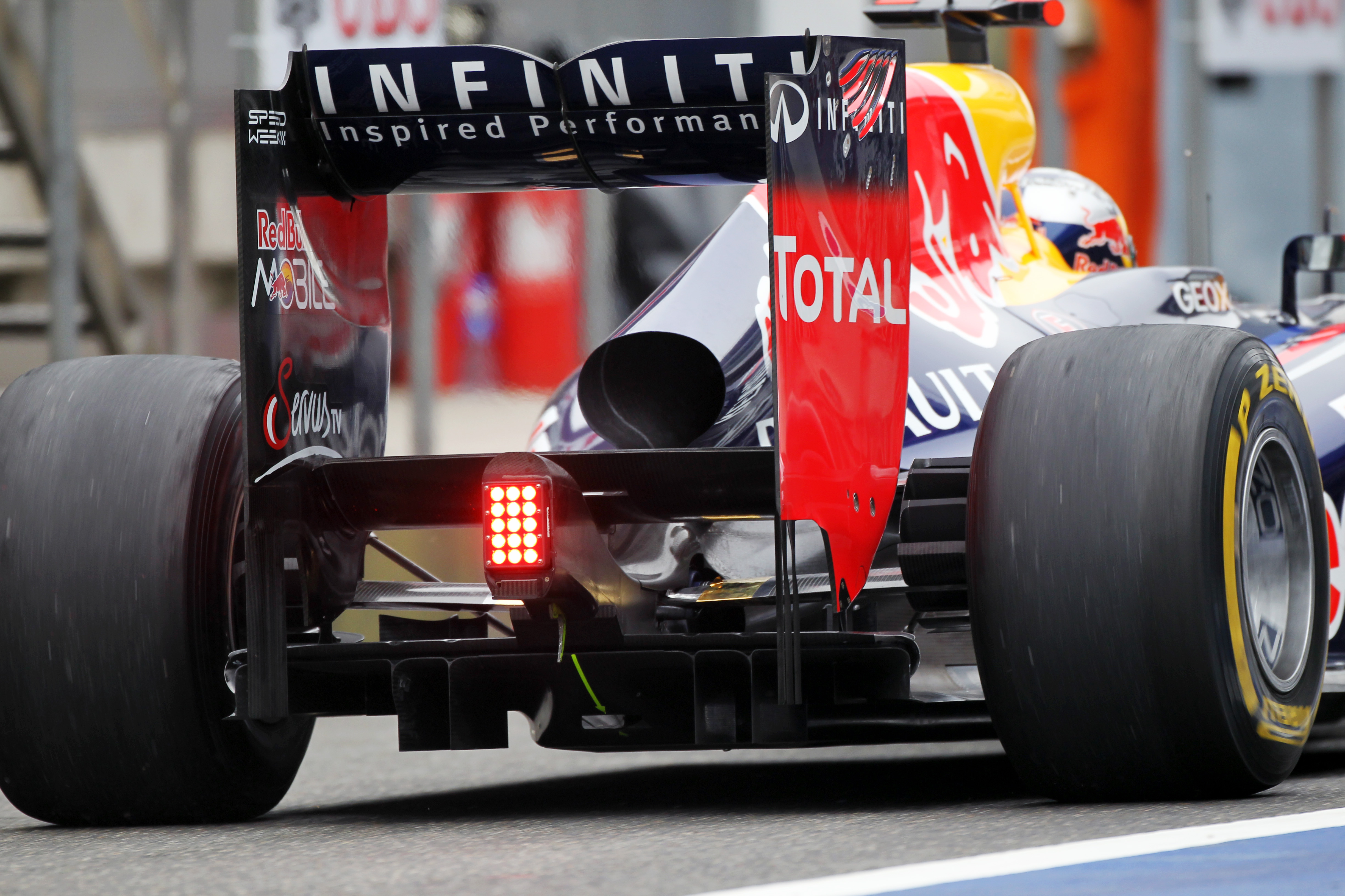 Vettel kiest voor het oude uitlaatsysteem