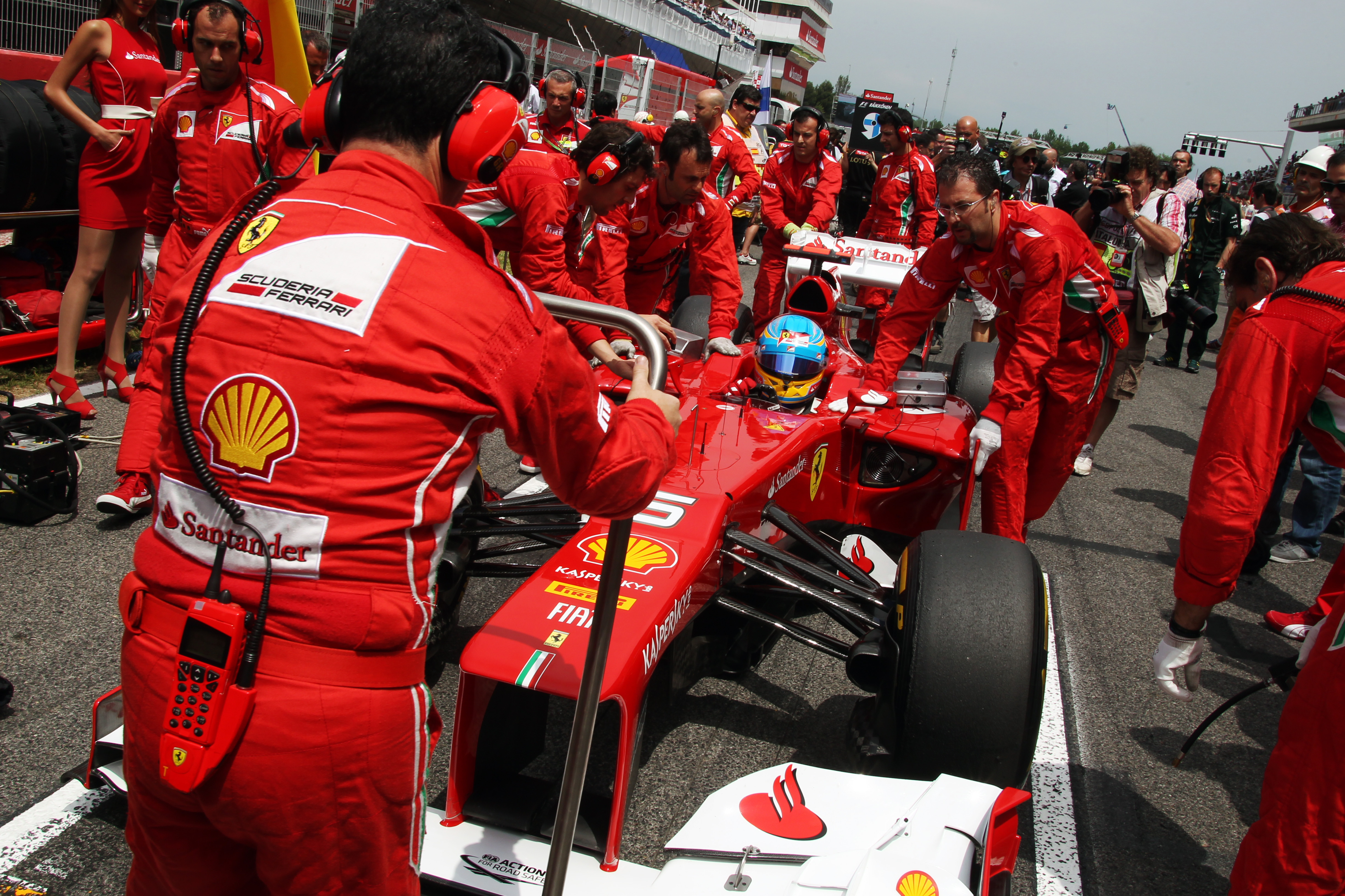 Montezemolo geeft peptalk aan Ferrari-personeel