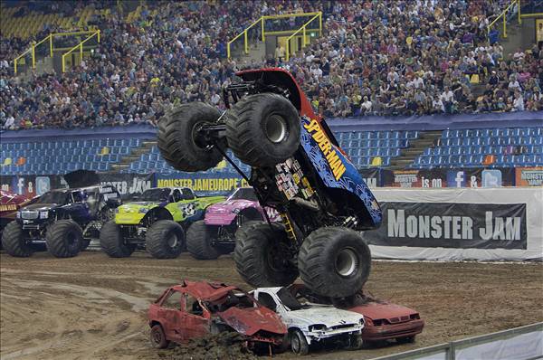 Monster Jam 2012 extremer dan ooit