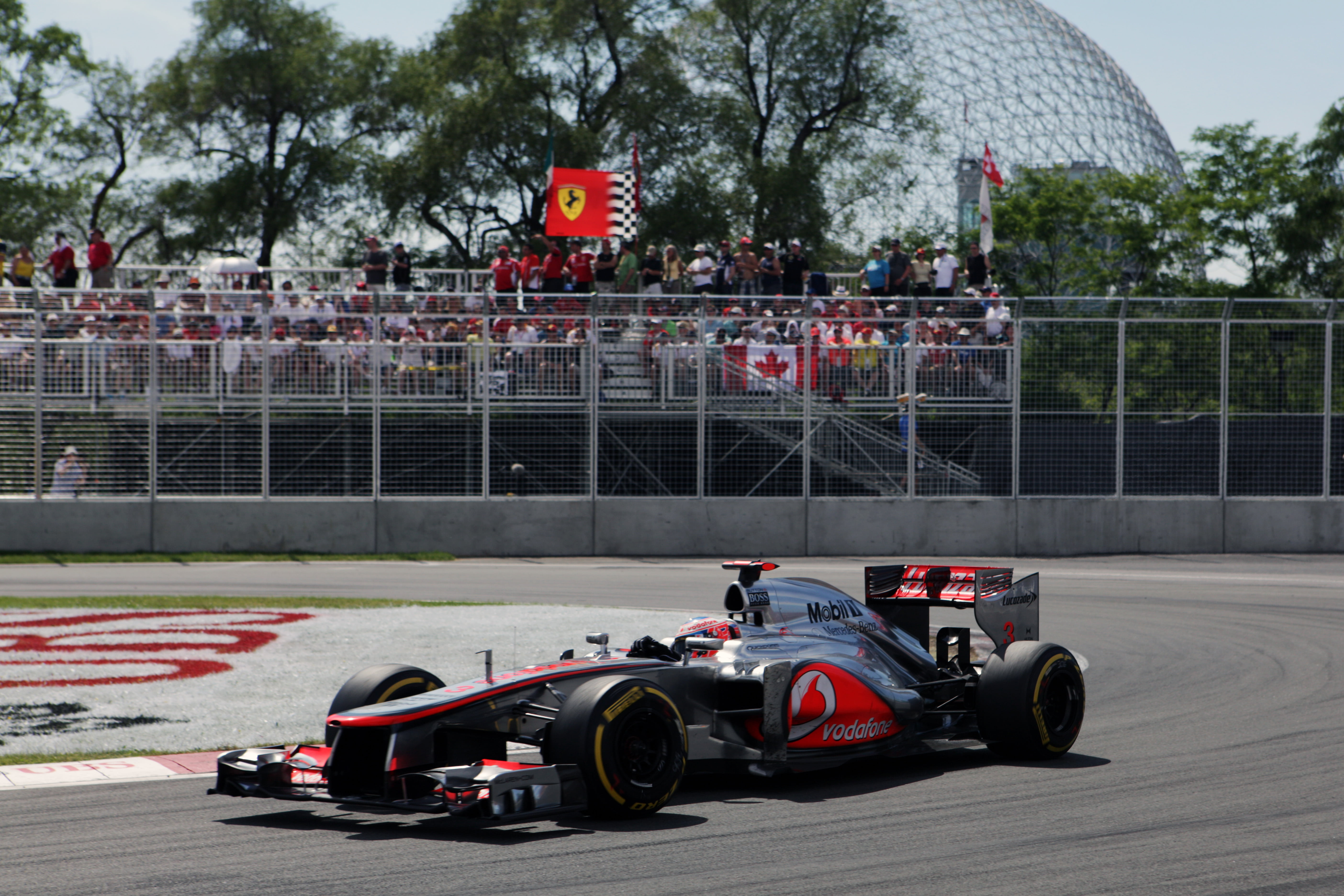 Button denkt het tij te kunnen keren in Valencia