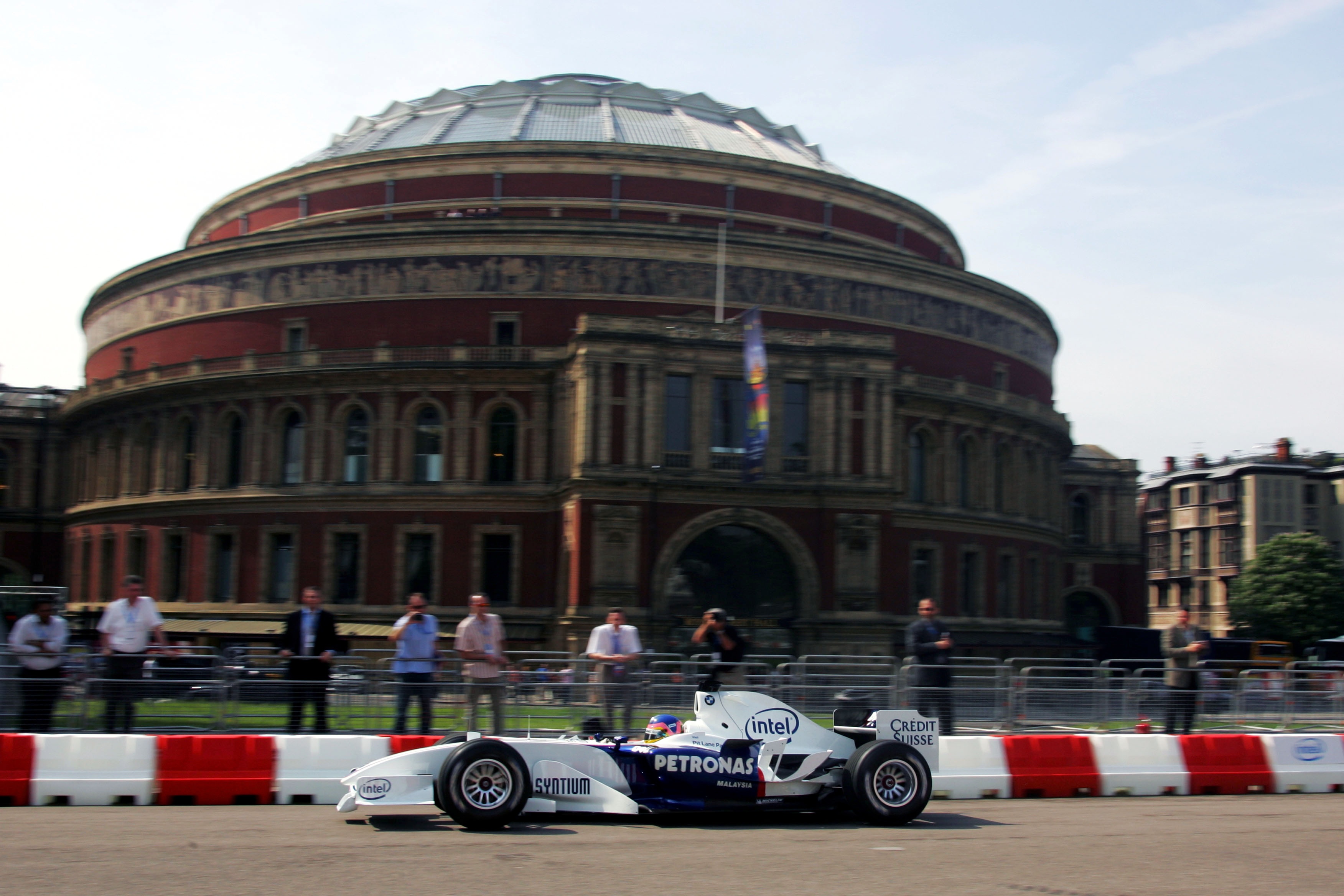 Update: ‘Ecclestone komt snel met plan voor GP in Londen’