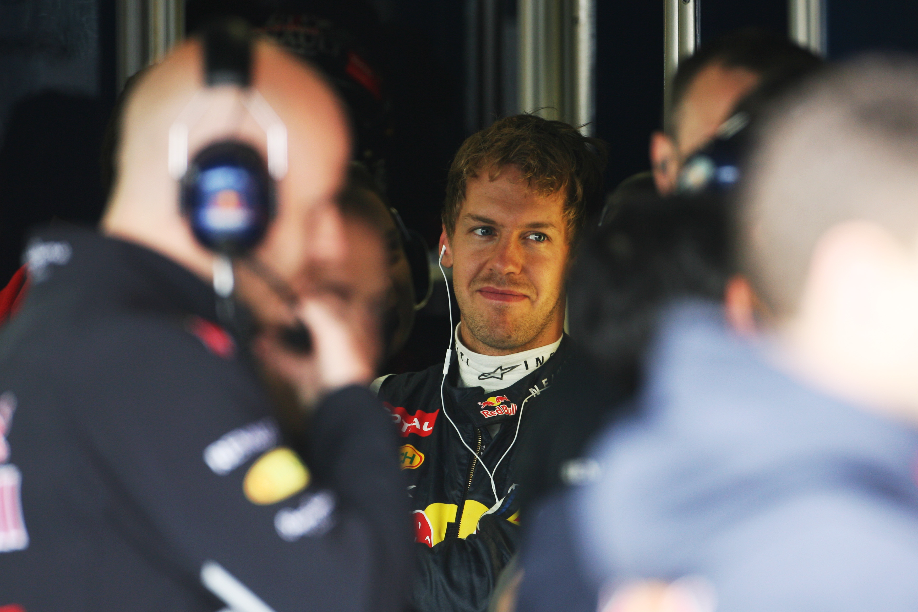 Vettel: ‘Sta niet stil bij titelstrijd’