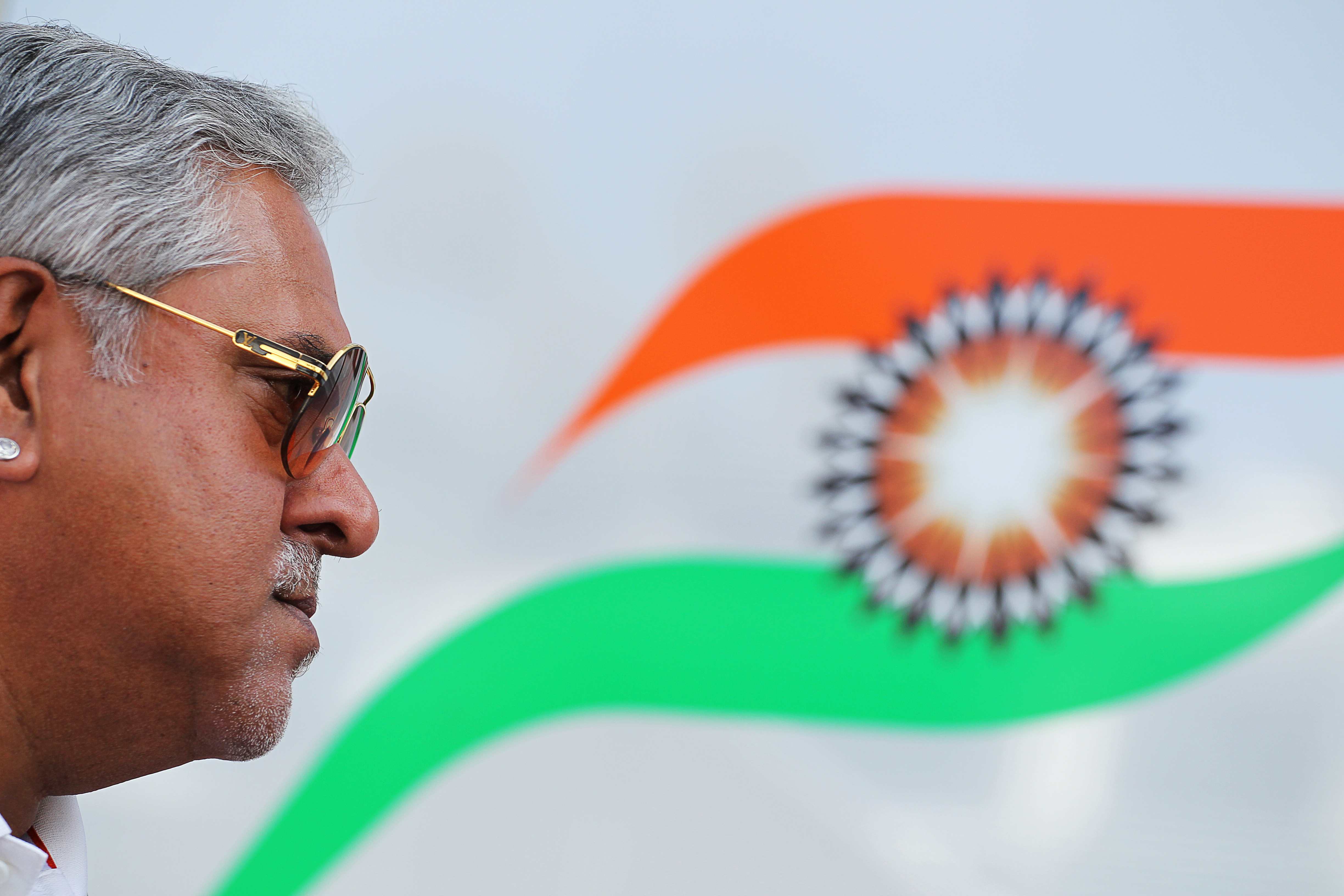 Force India mikt pijlen op Sauber
