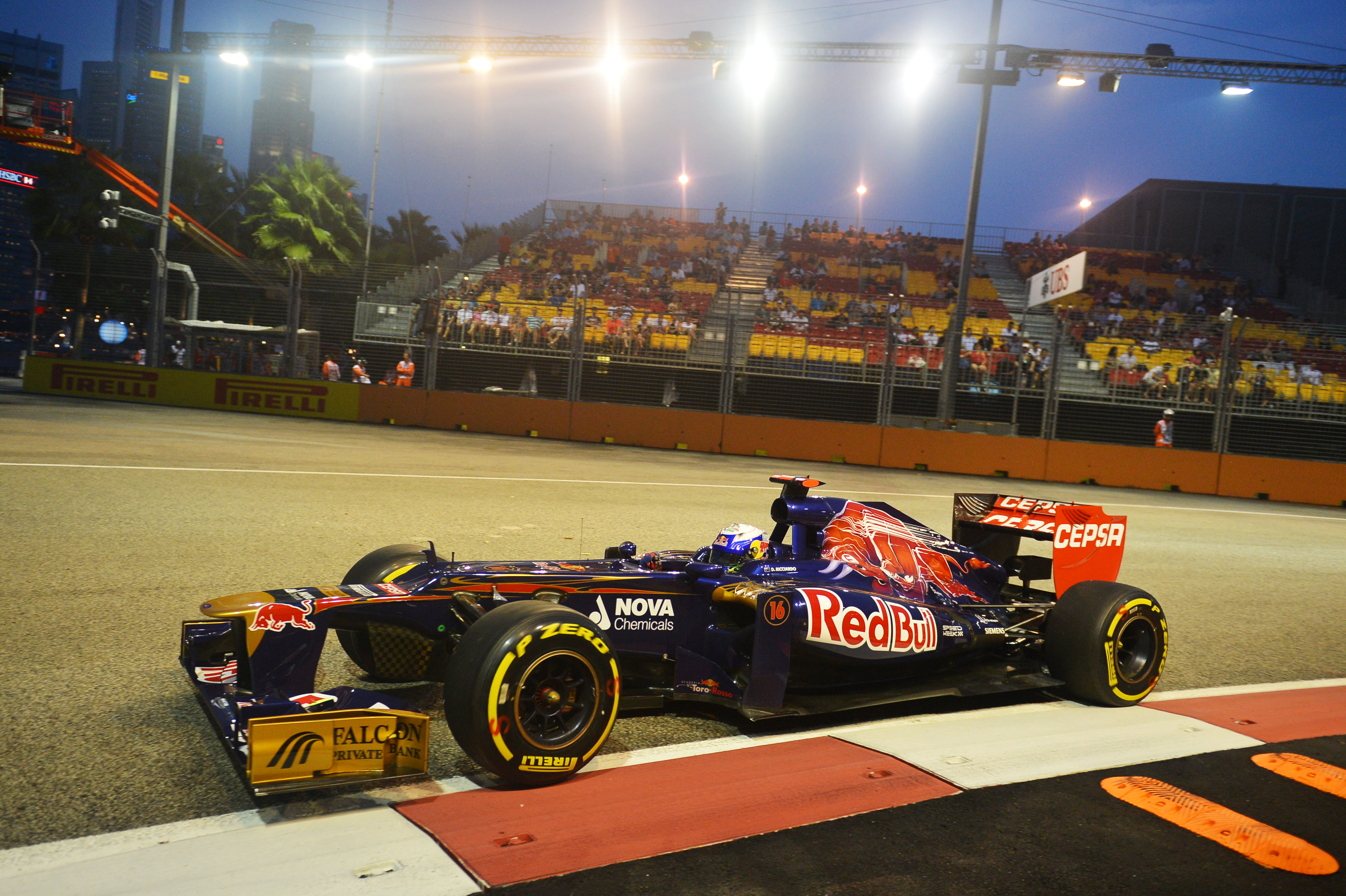 Toro Rosso-coureurs hebben volop plezier