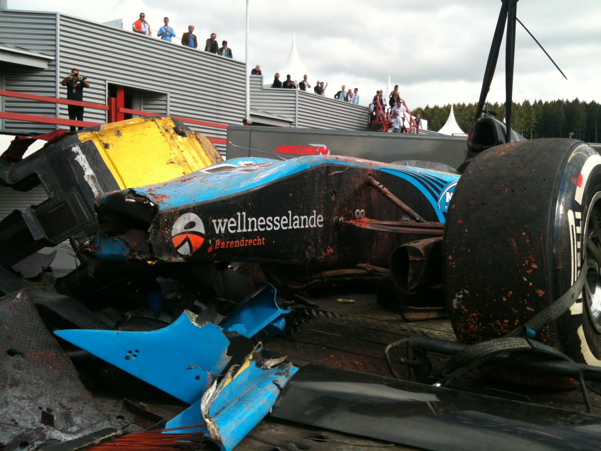 Zware crash Melker op Spa