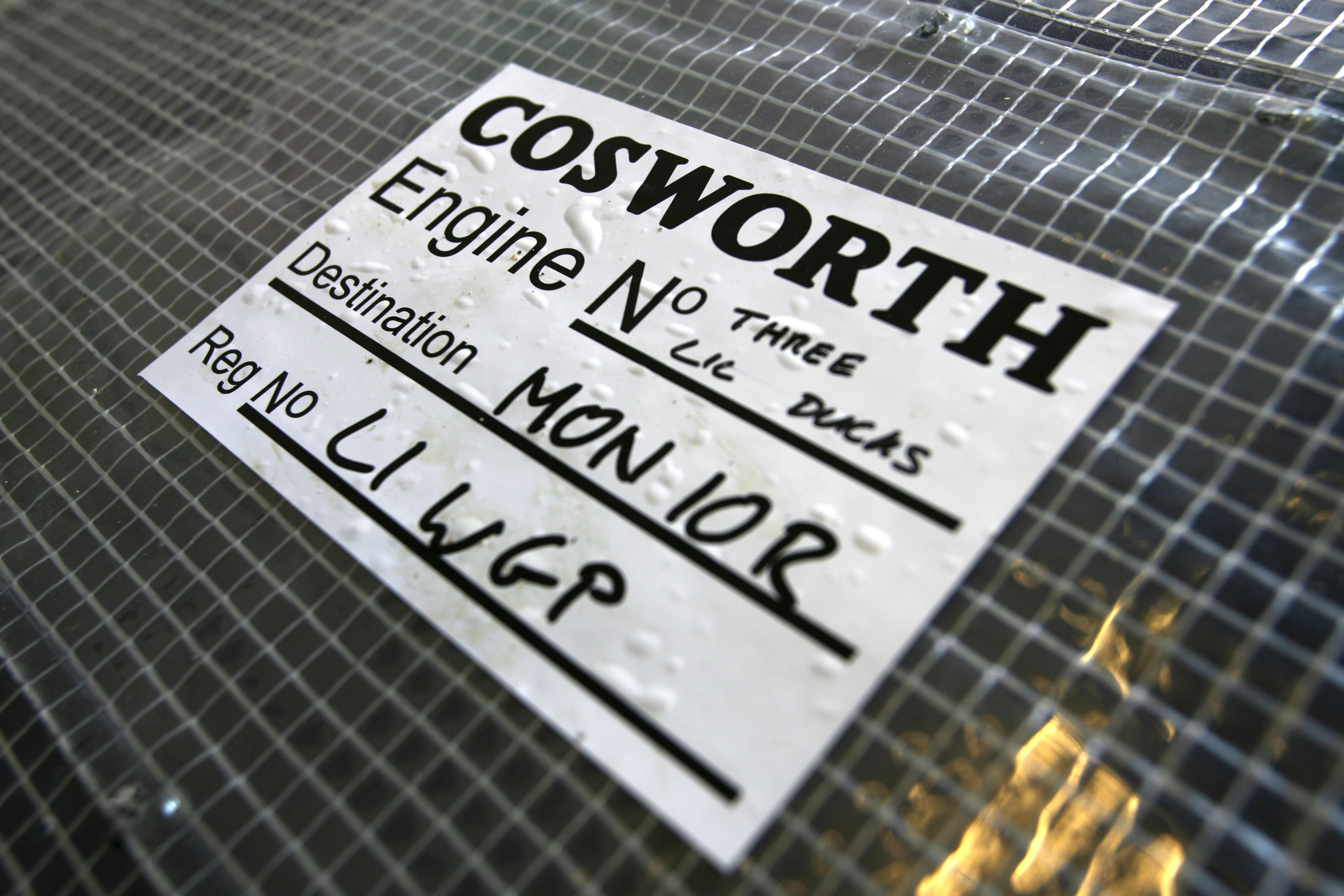 Cosworth in de verkoop