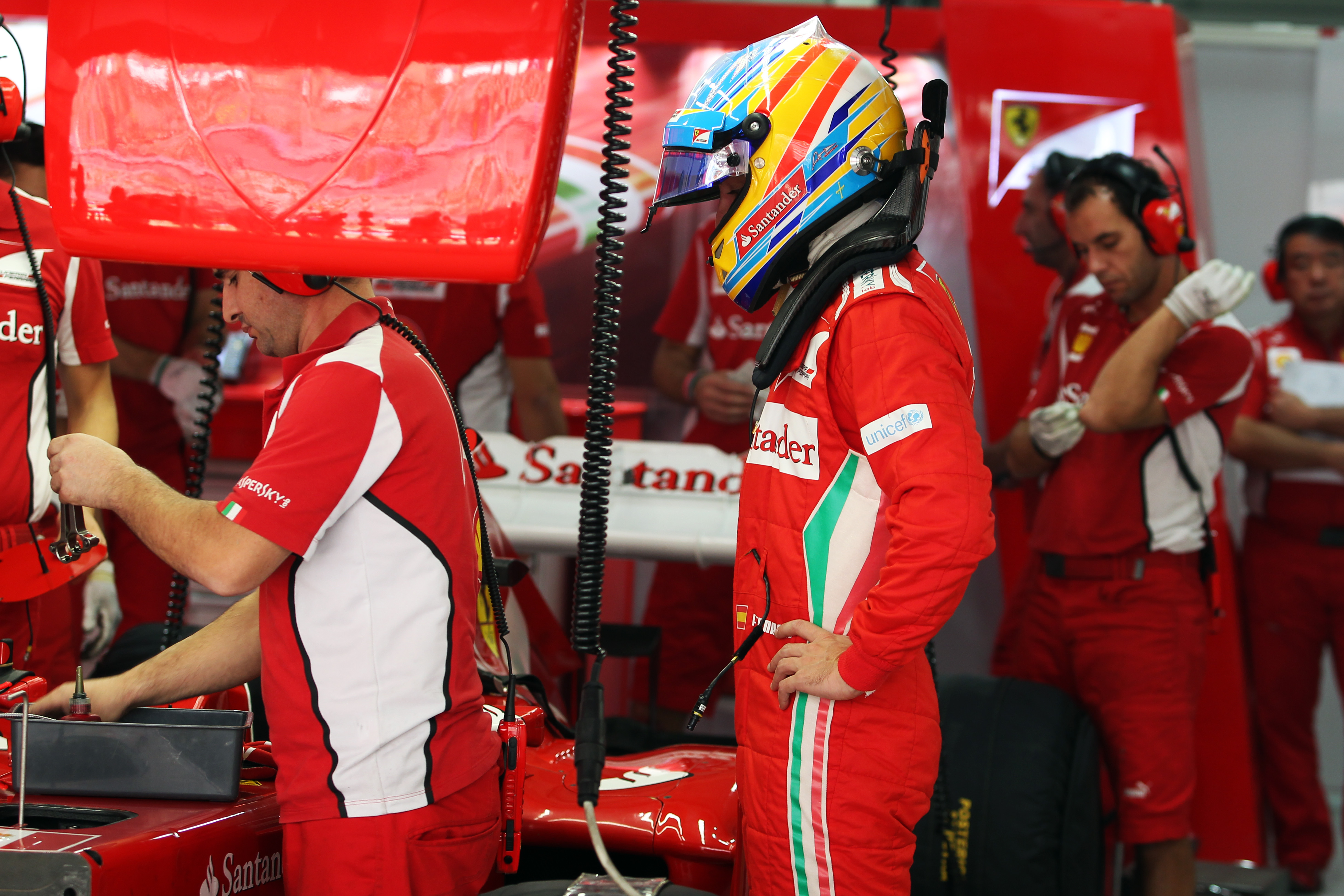 Alonso: ‘Vettel verslaan blijft morgen het doel’