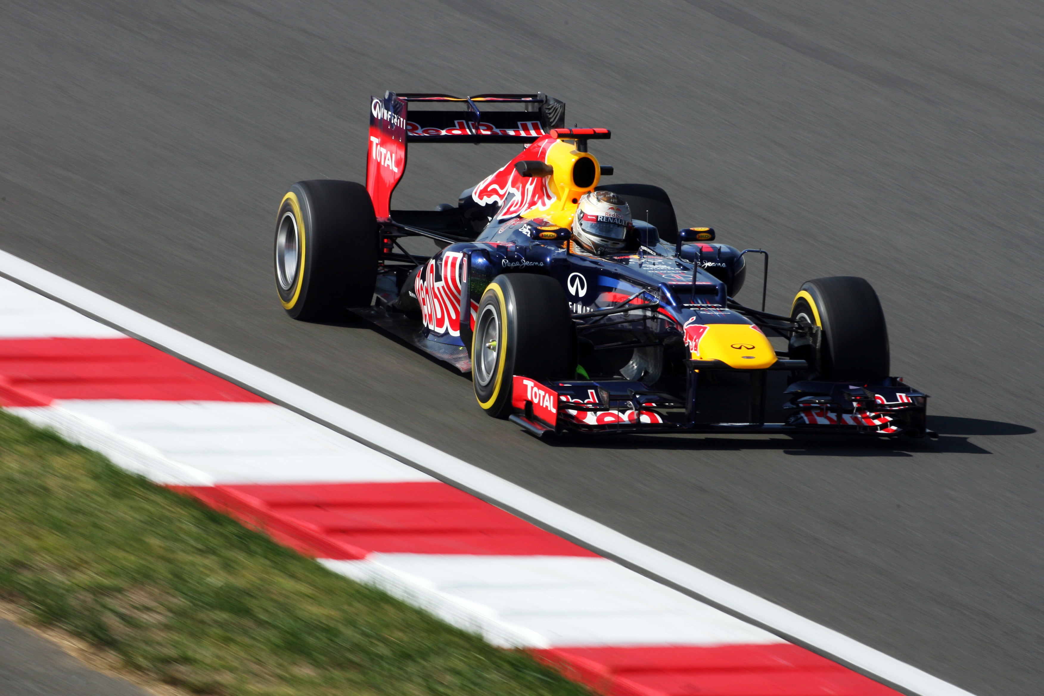 VT2: Red Bull domineert