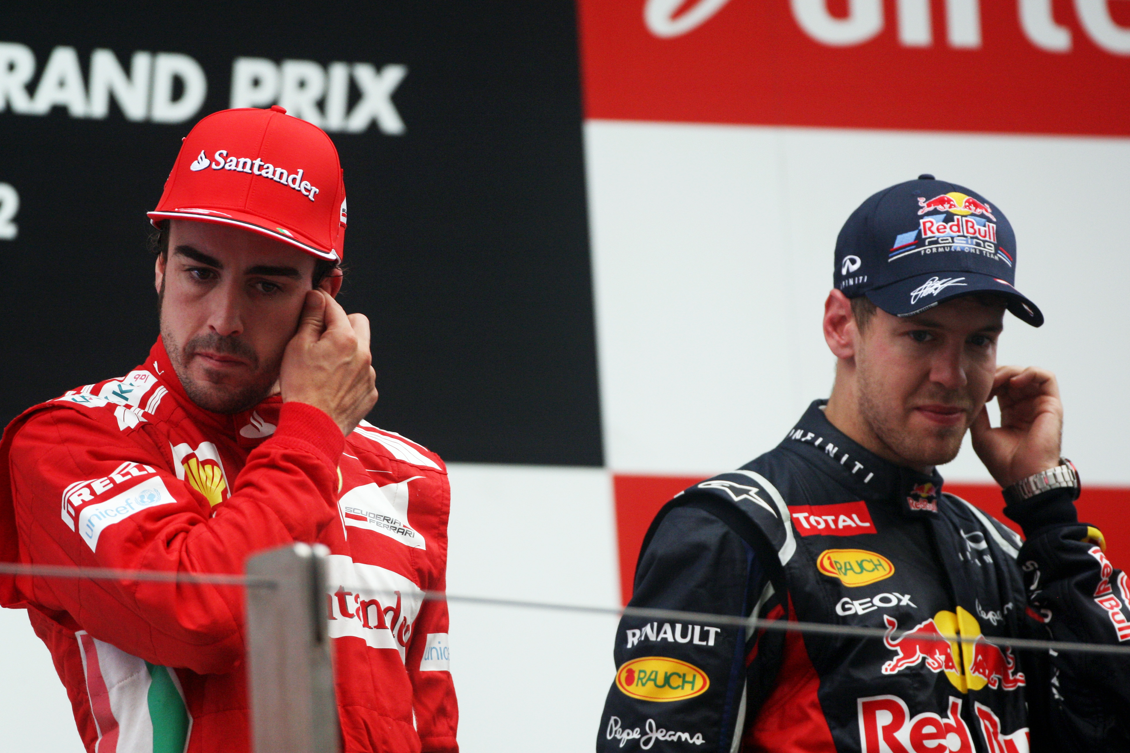 Vettel ontkent vermeende overstap naar Ferrari