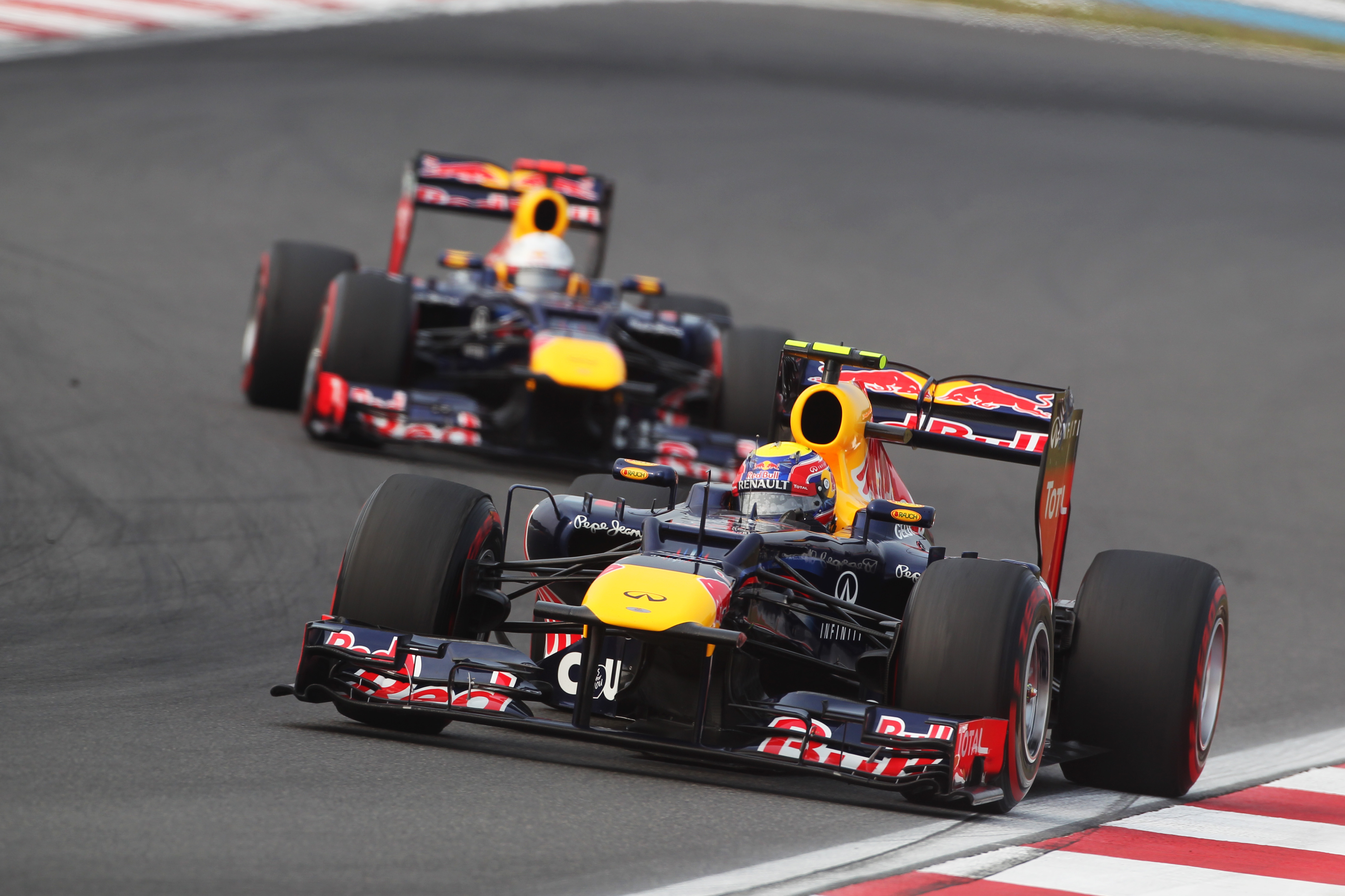 Horner: ‘Te vroeg voor teamorders bij Red Bull’