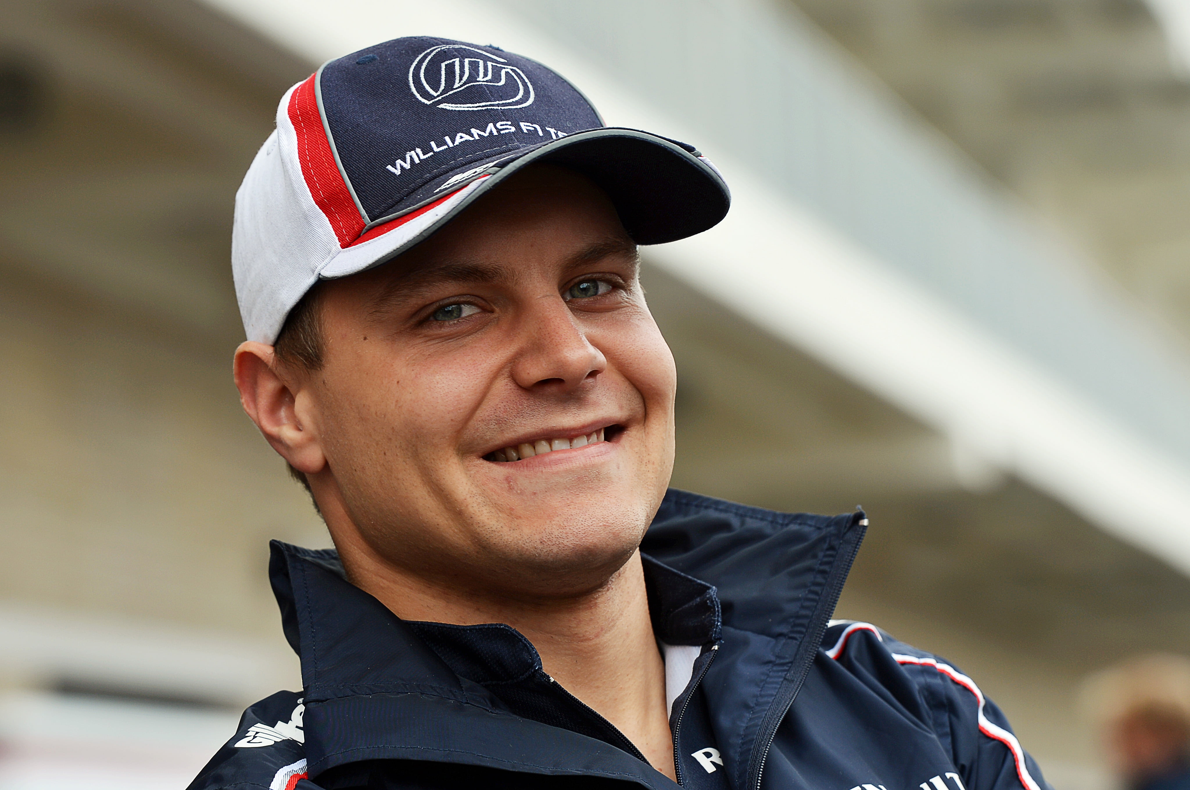 Bottas vervangt Senna bij Williams