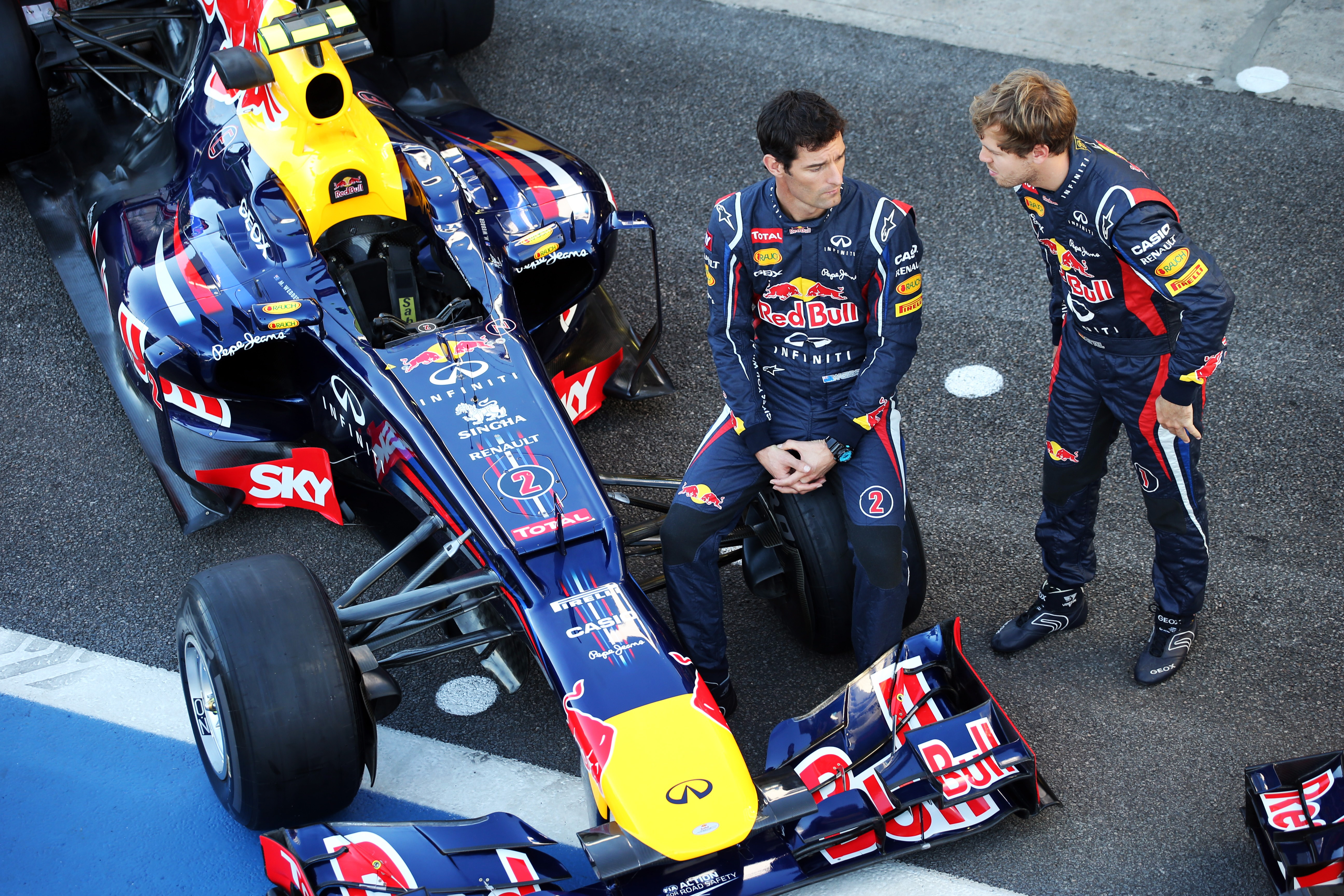 Vettel: ‘Je weet dat het weer hier gekke dingen doet’
