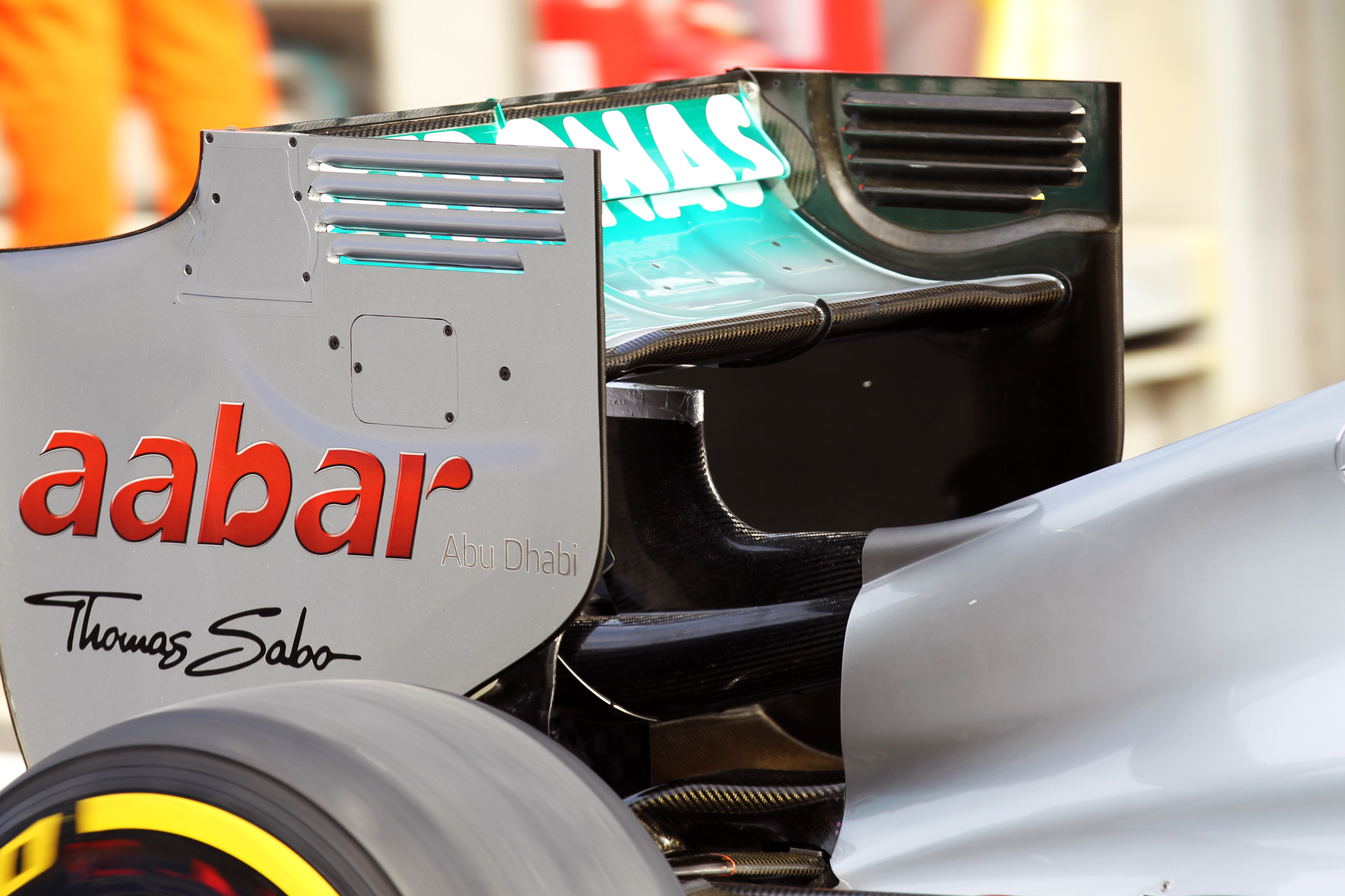 ‘Aabar gaat aandeel in Mercedes GP verkopen’