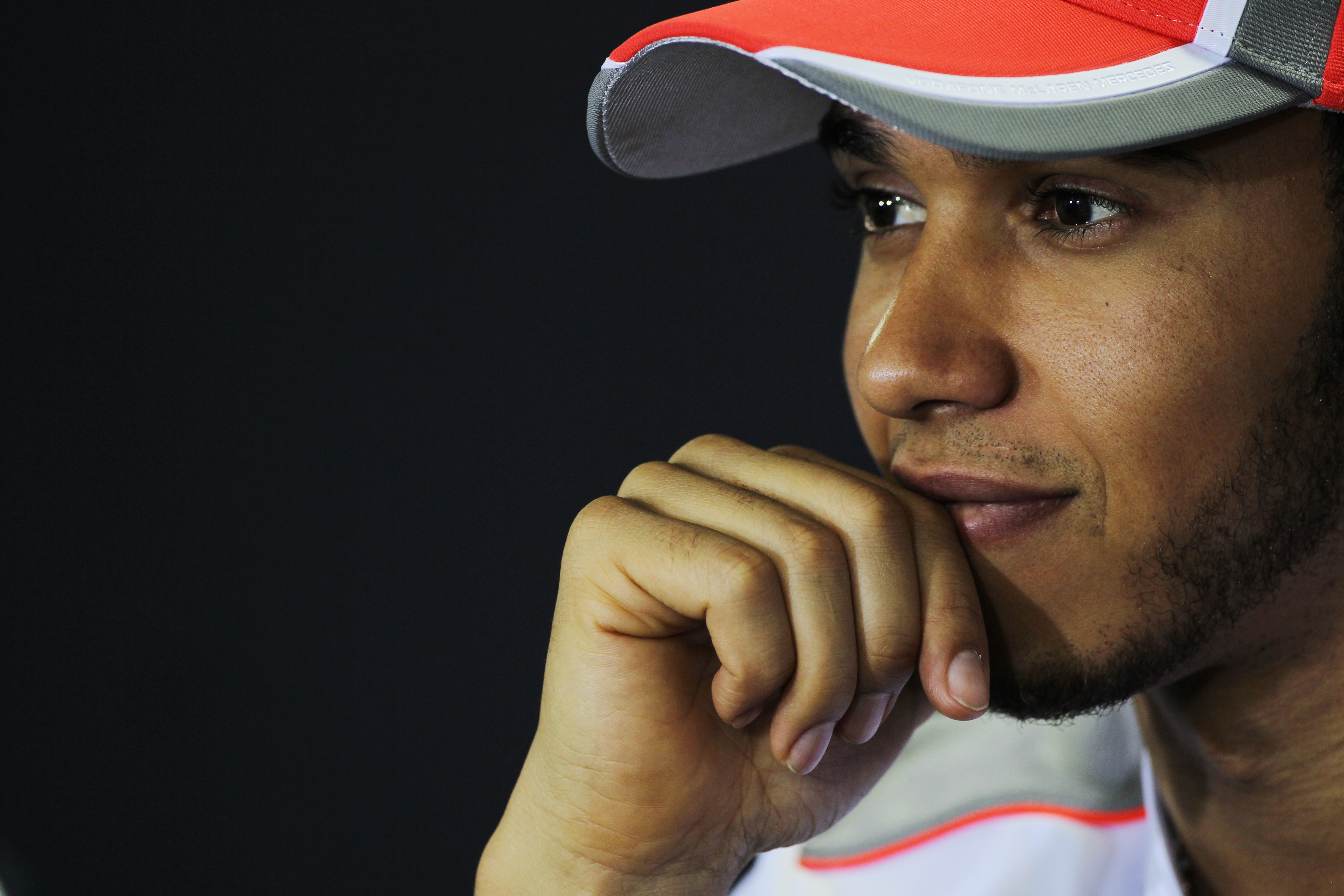 VT1: Hamilton is Vettel opnieuw te snel af