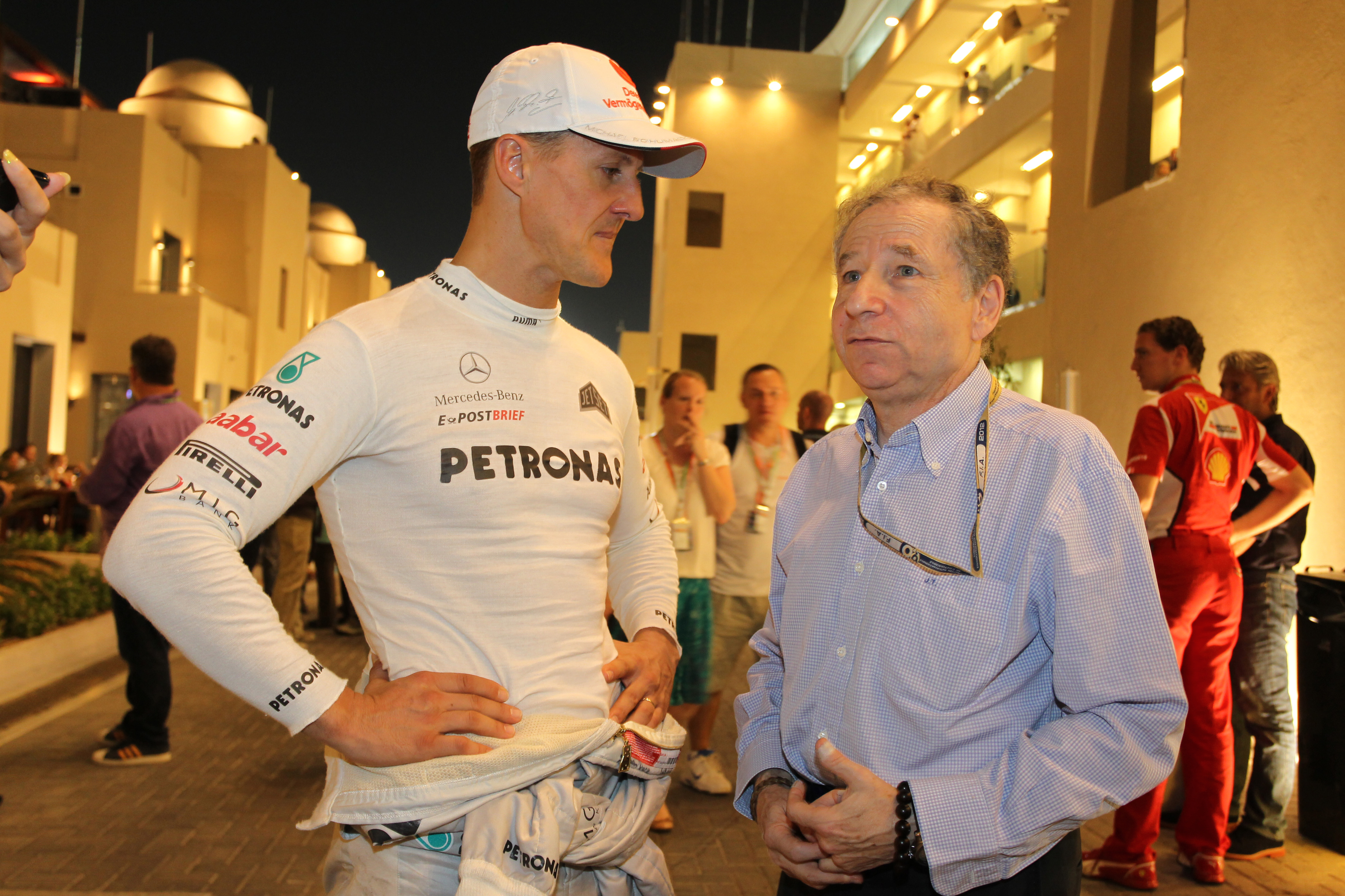Todt verwacht dat Schumacher zal blijven racen