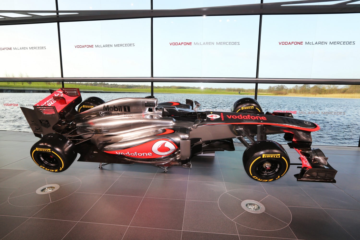 McLaren MP4-28