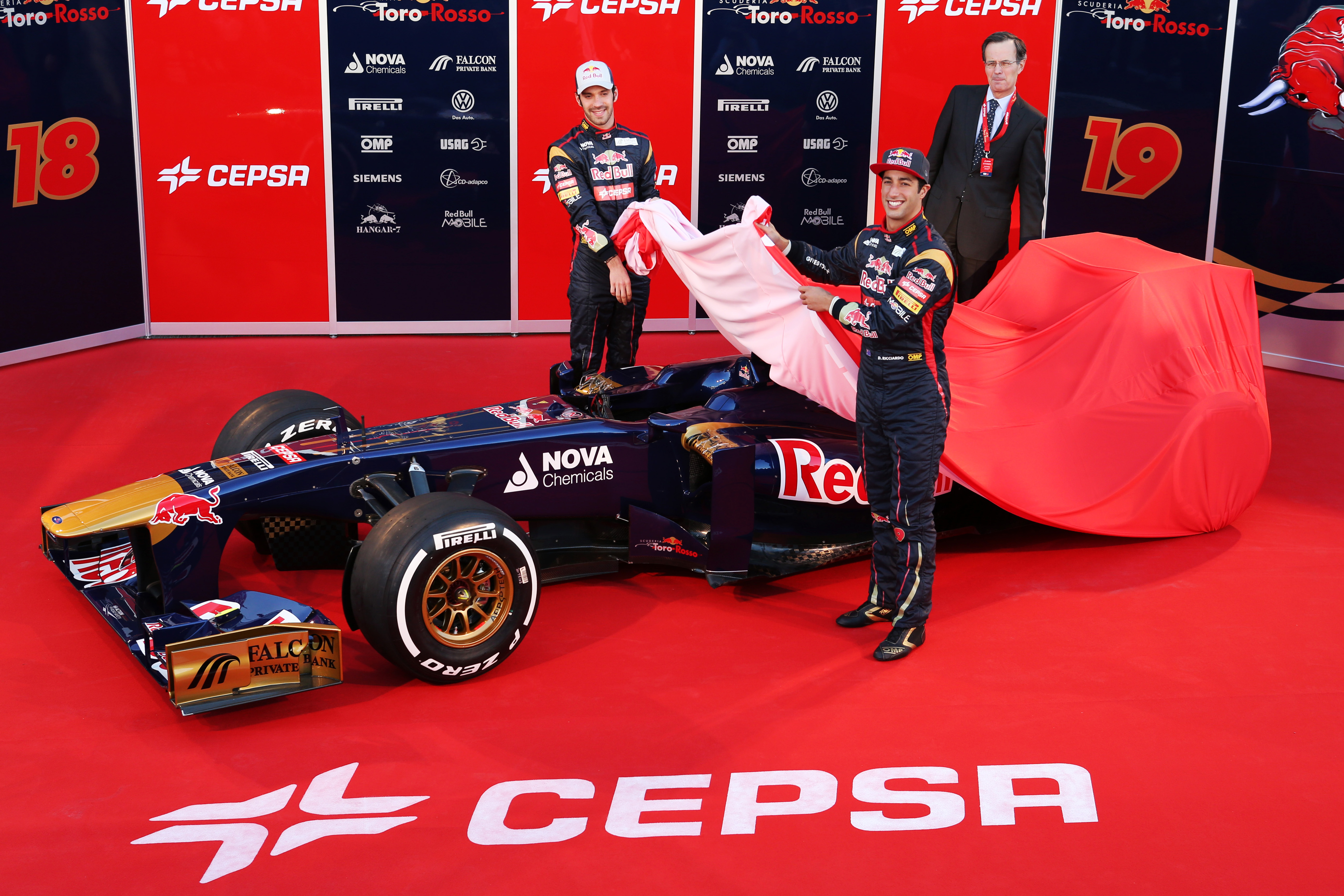 Foto’s: Presentatie Toro Rosso STR8